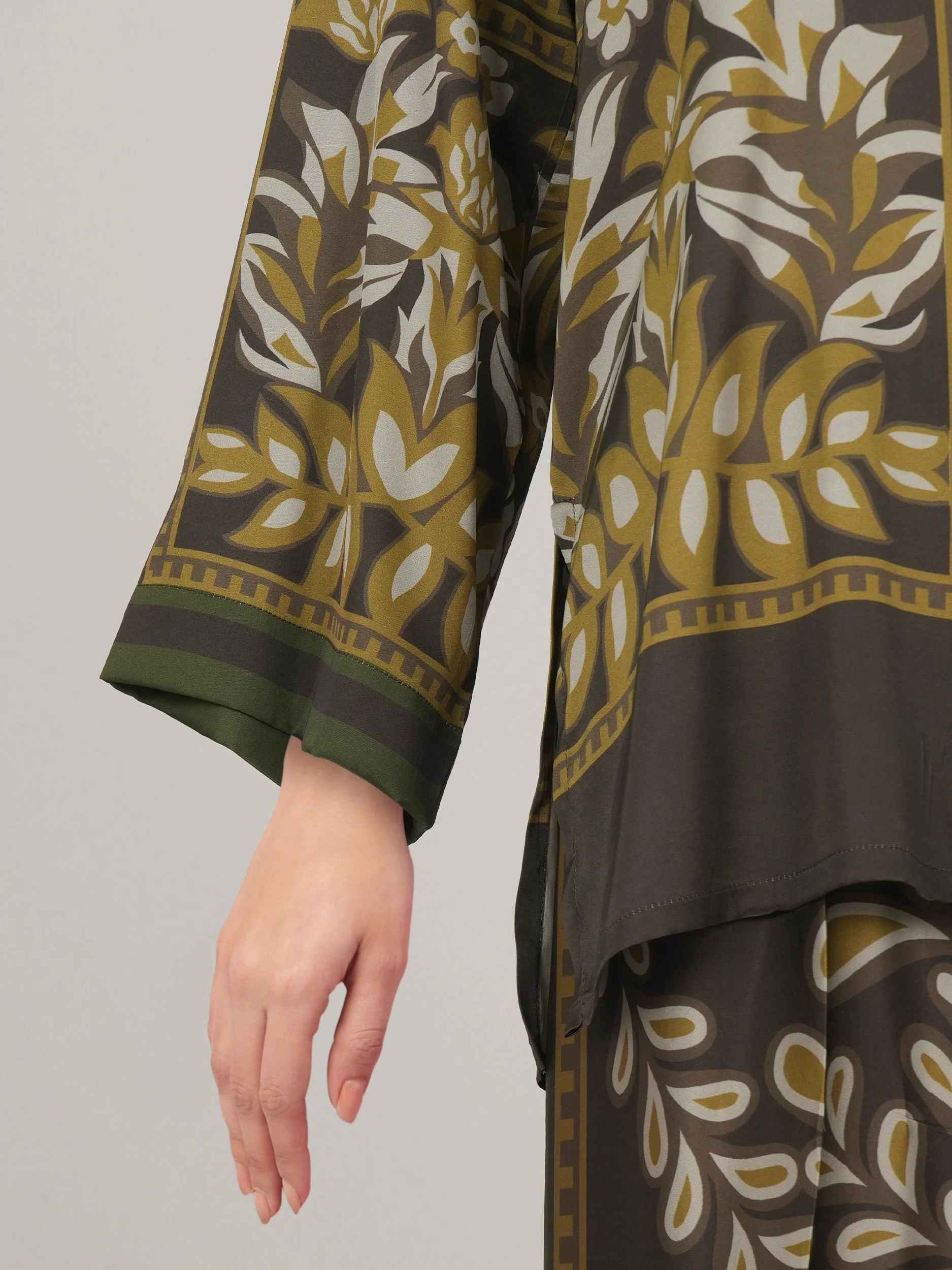 Silk Co-ord Set - Image 5
