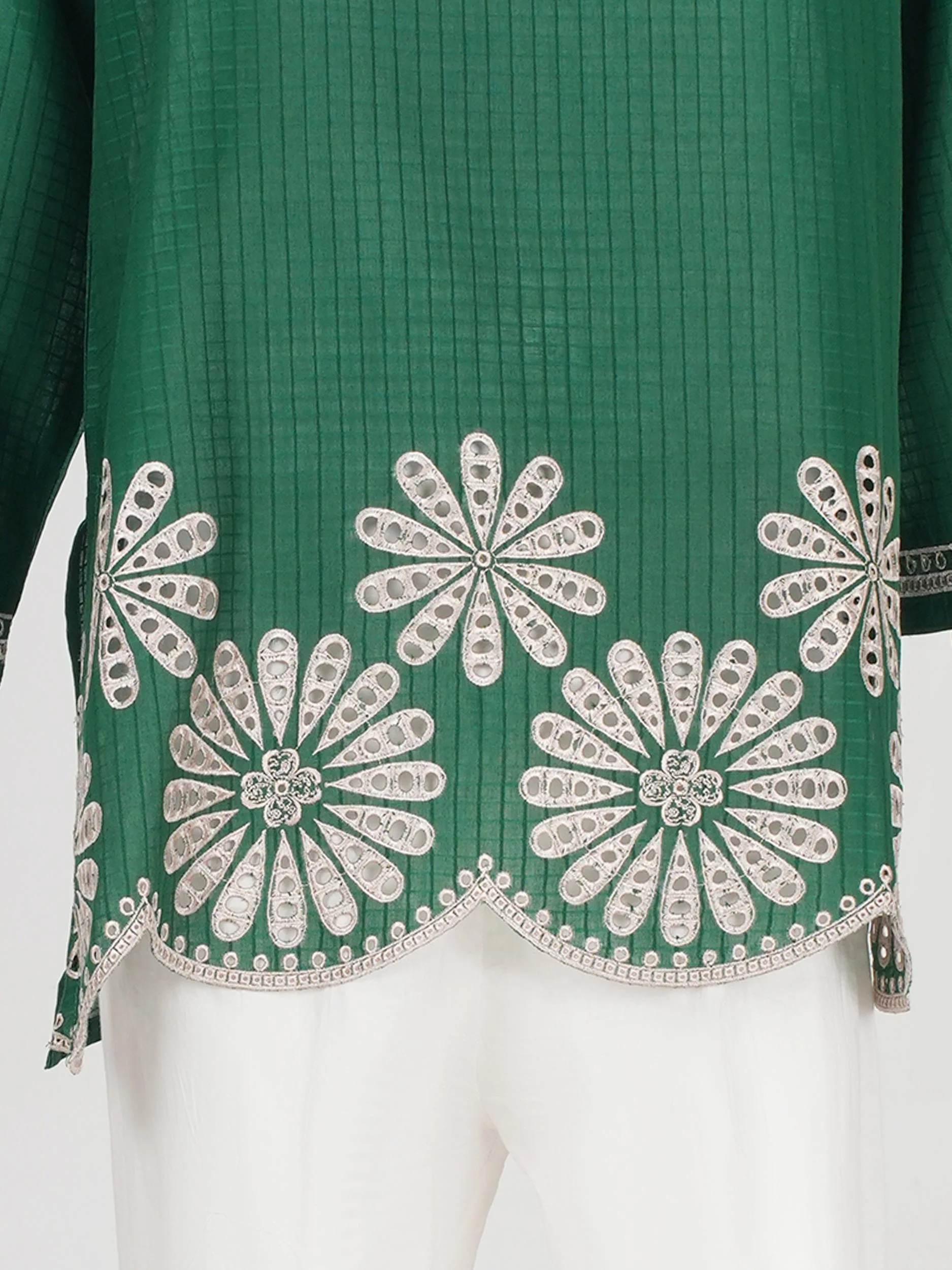 Lawn Texture Kurti- Embroidered (Pret) - Image 5