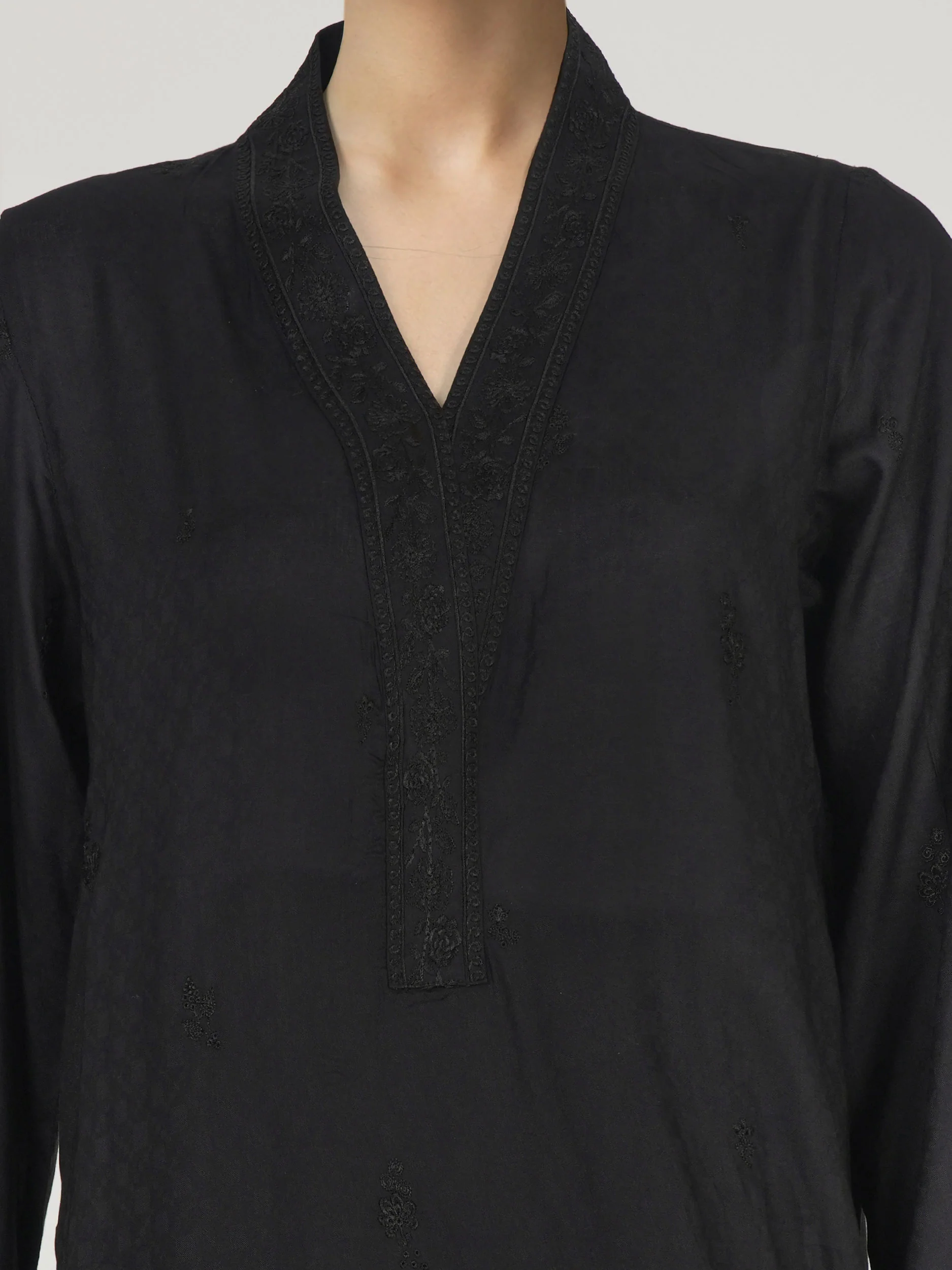 Self Jacquard Shirt- Embroidered (Pret) - Image 5