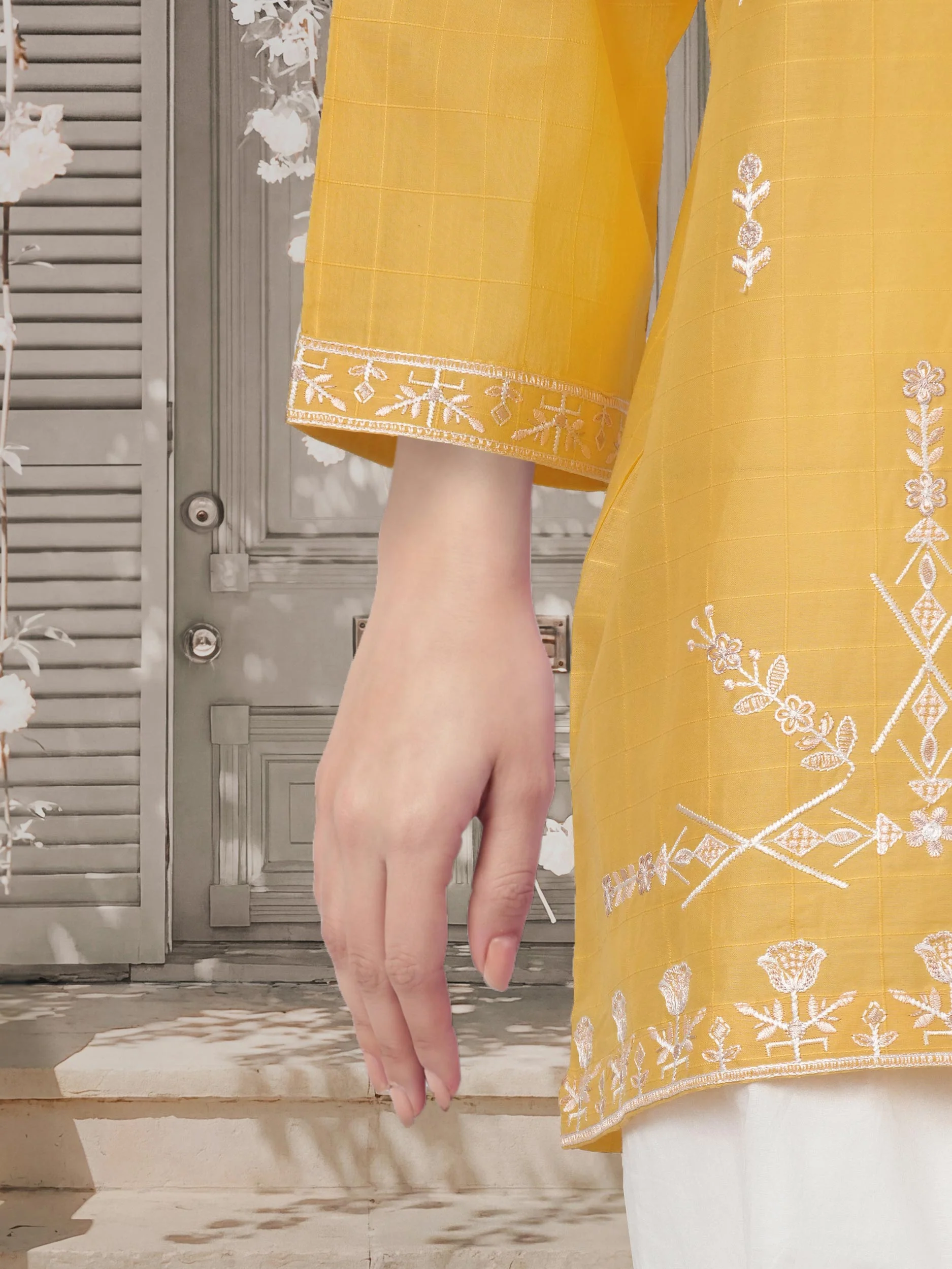 Lawn Texture Kurti- Embroidered (Pret) - Image 6