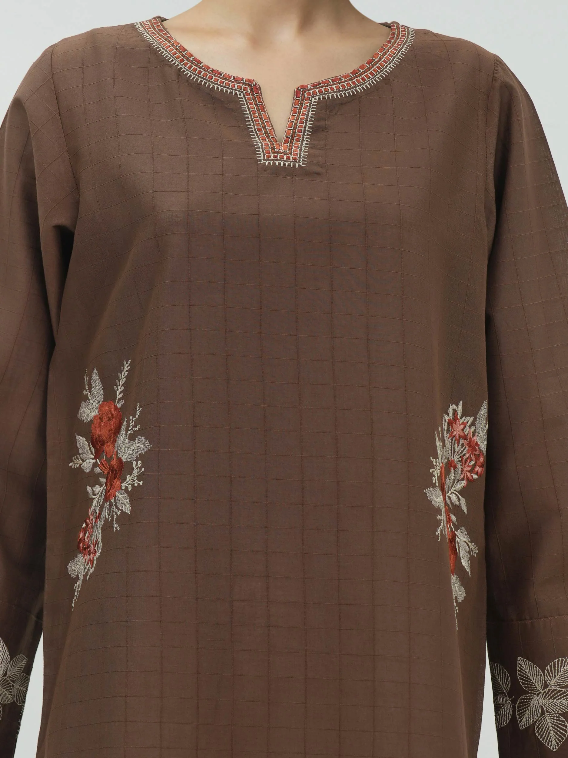 Lawn Texture Kurti- Embroidered (Pret) - Image 4