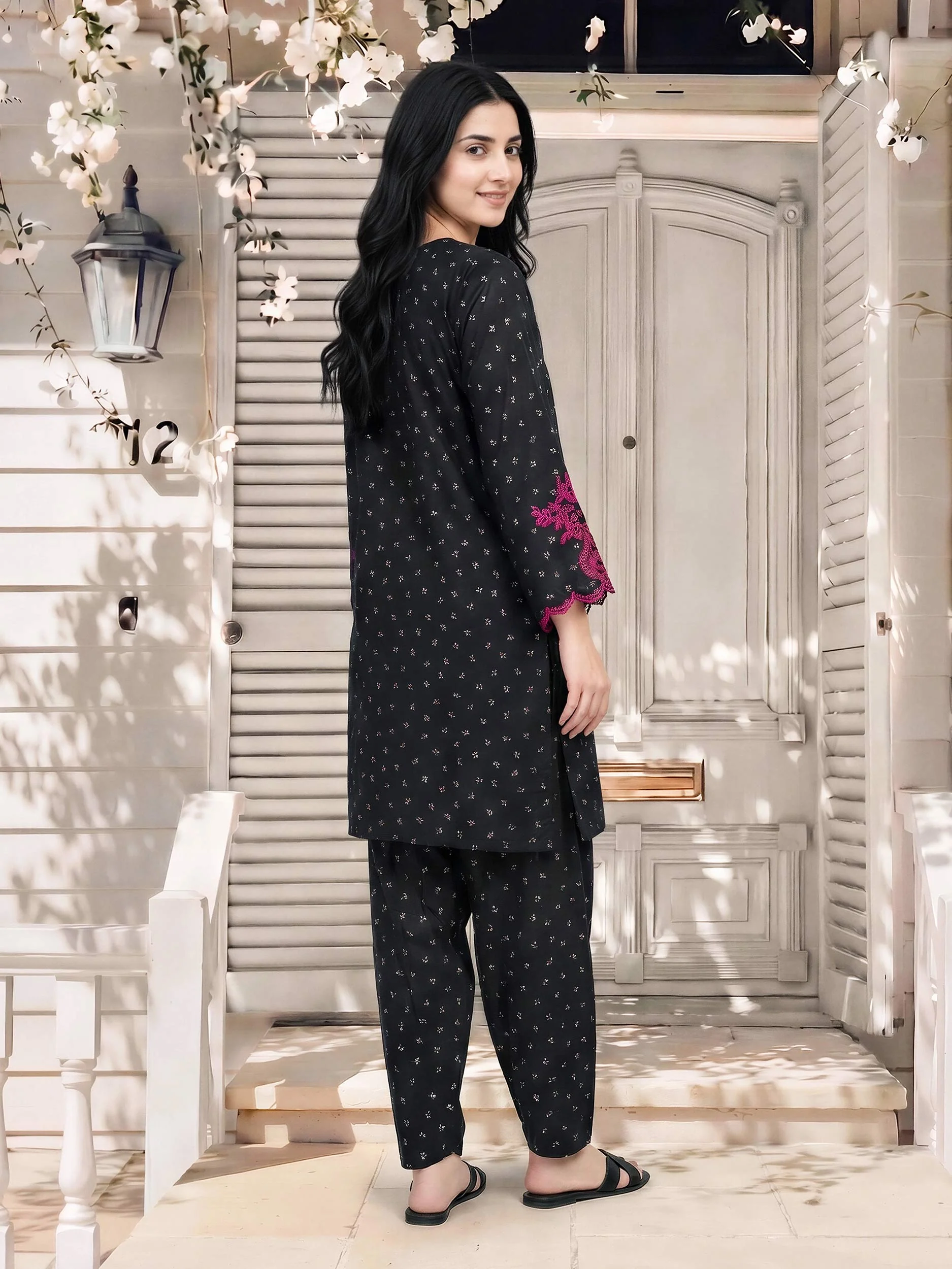 2 Piece Grip Suit- Embroidered (Pret) - Image 3