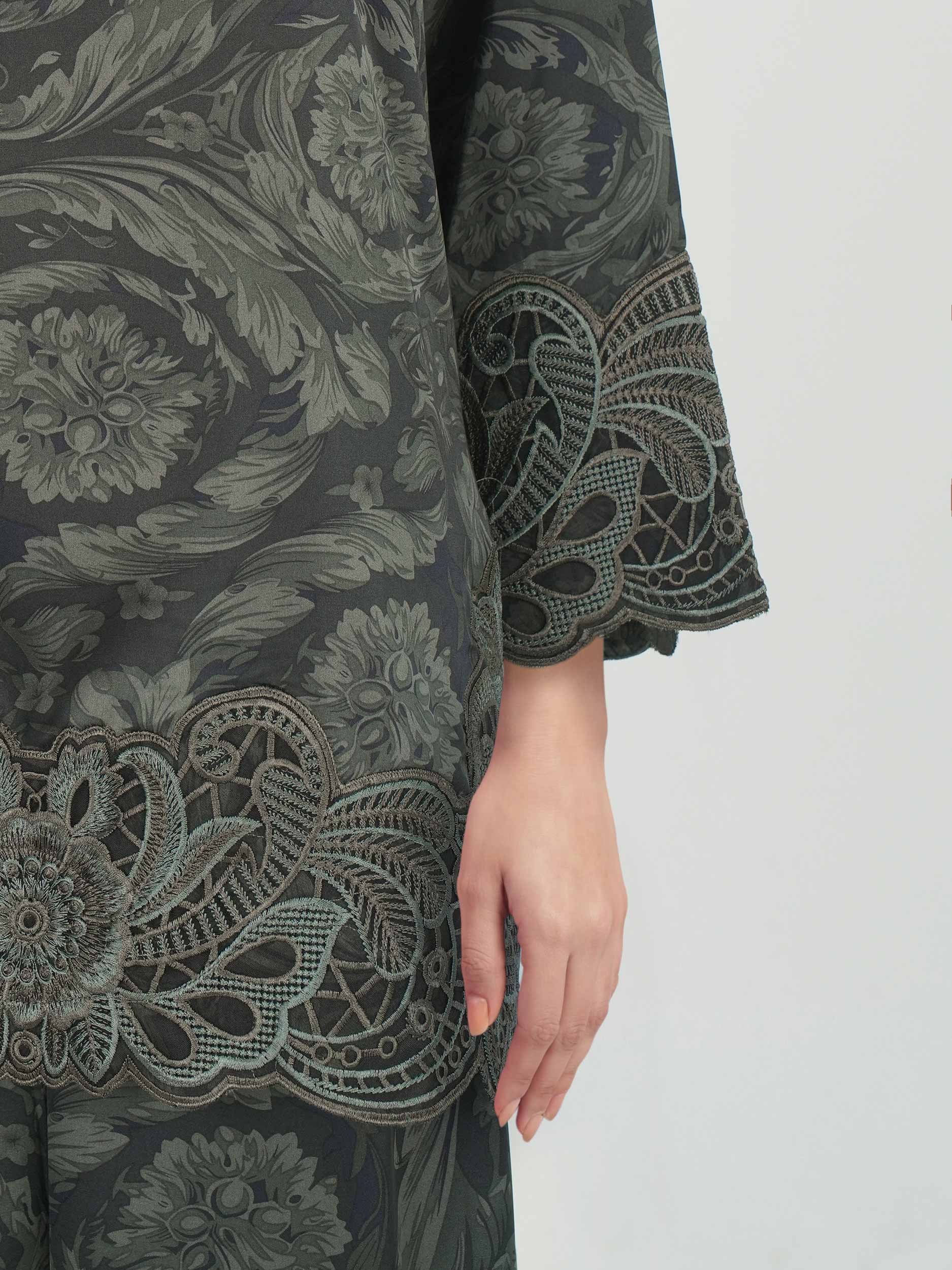 Silk Co ord set- Embroidered - Image 5