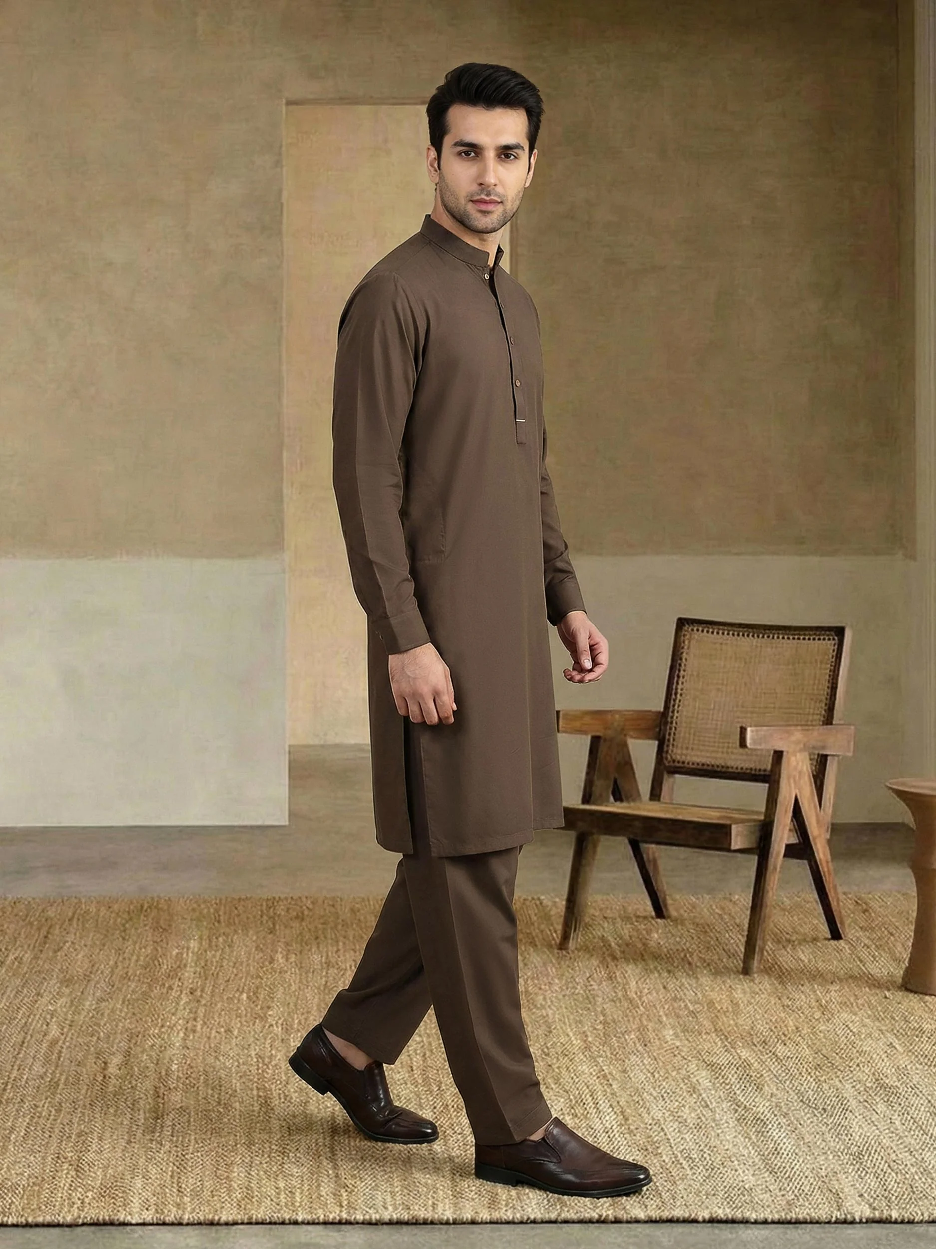 Dobby Suit - Image 3