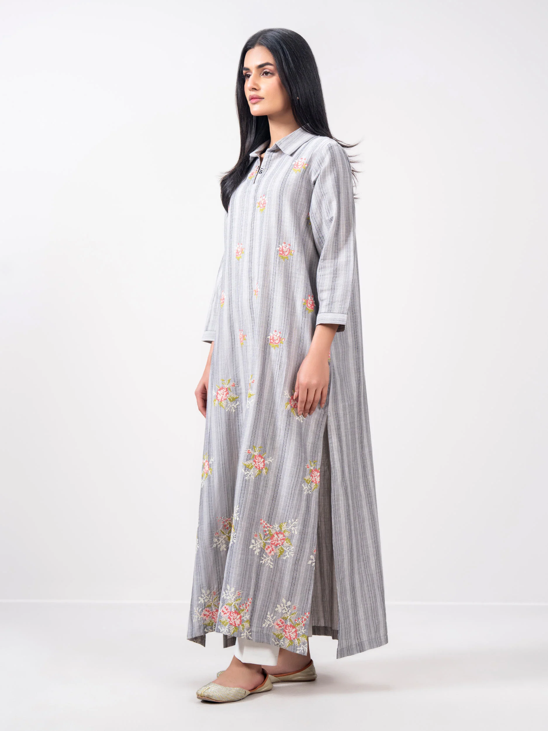 Yarn Dyed Shirt- Embroidered (Pret) - Image 2
