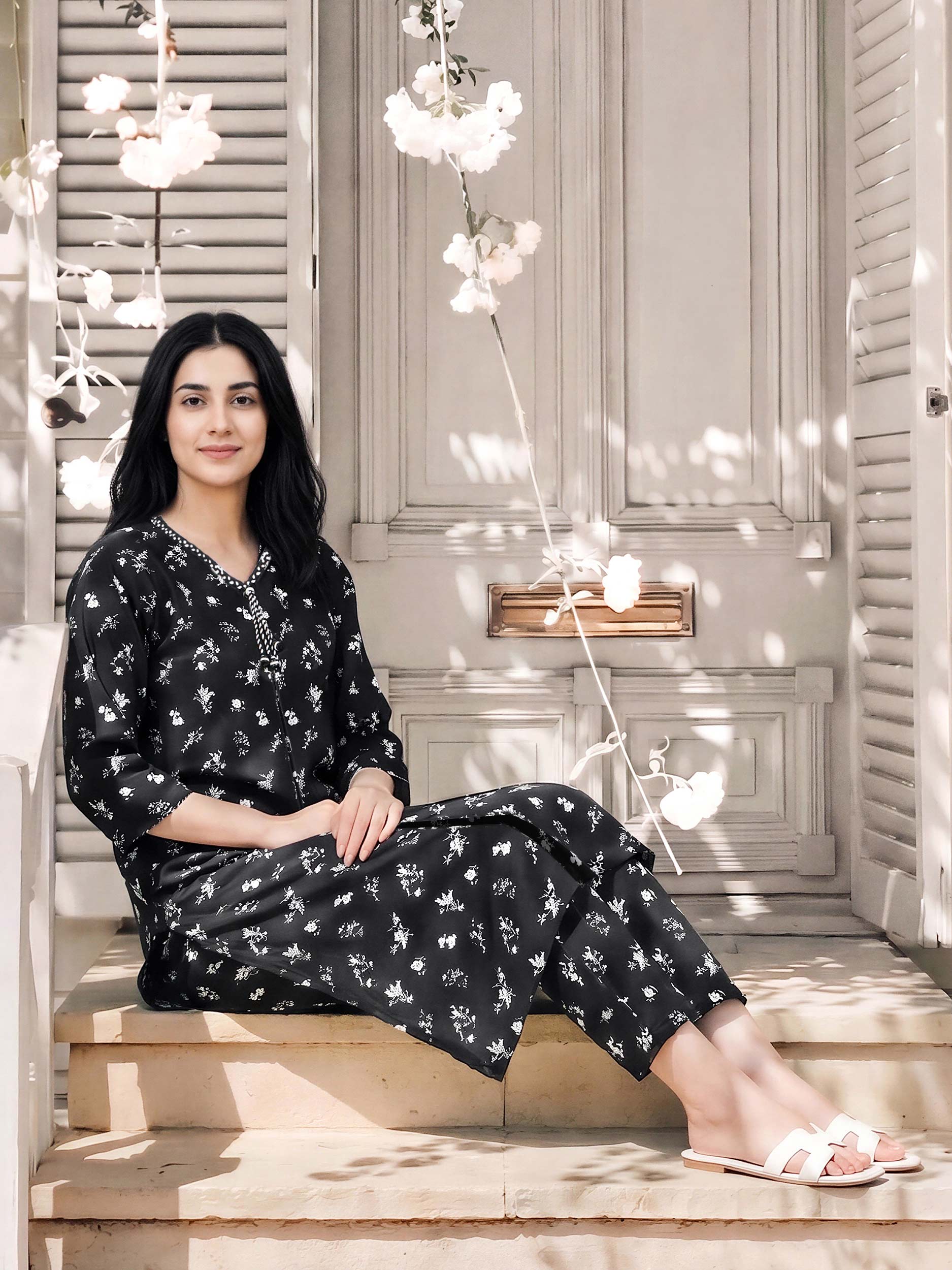 2 Piece Silk Suit (Pret) - Image 4