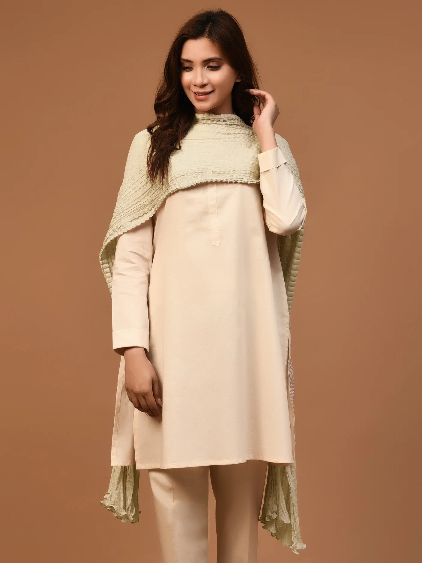 Crushed Dupatta - Lemon Yellow - Image 4