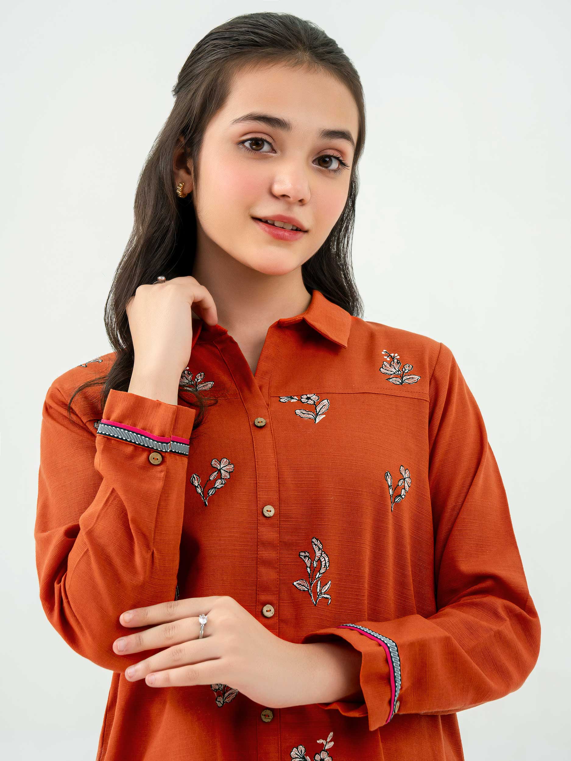 2 Piece Khaddar Suit-Embroidered (Pret) - Image 4