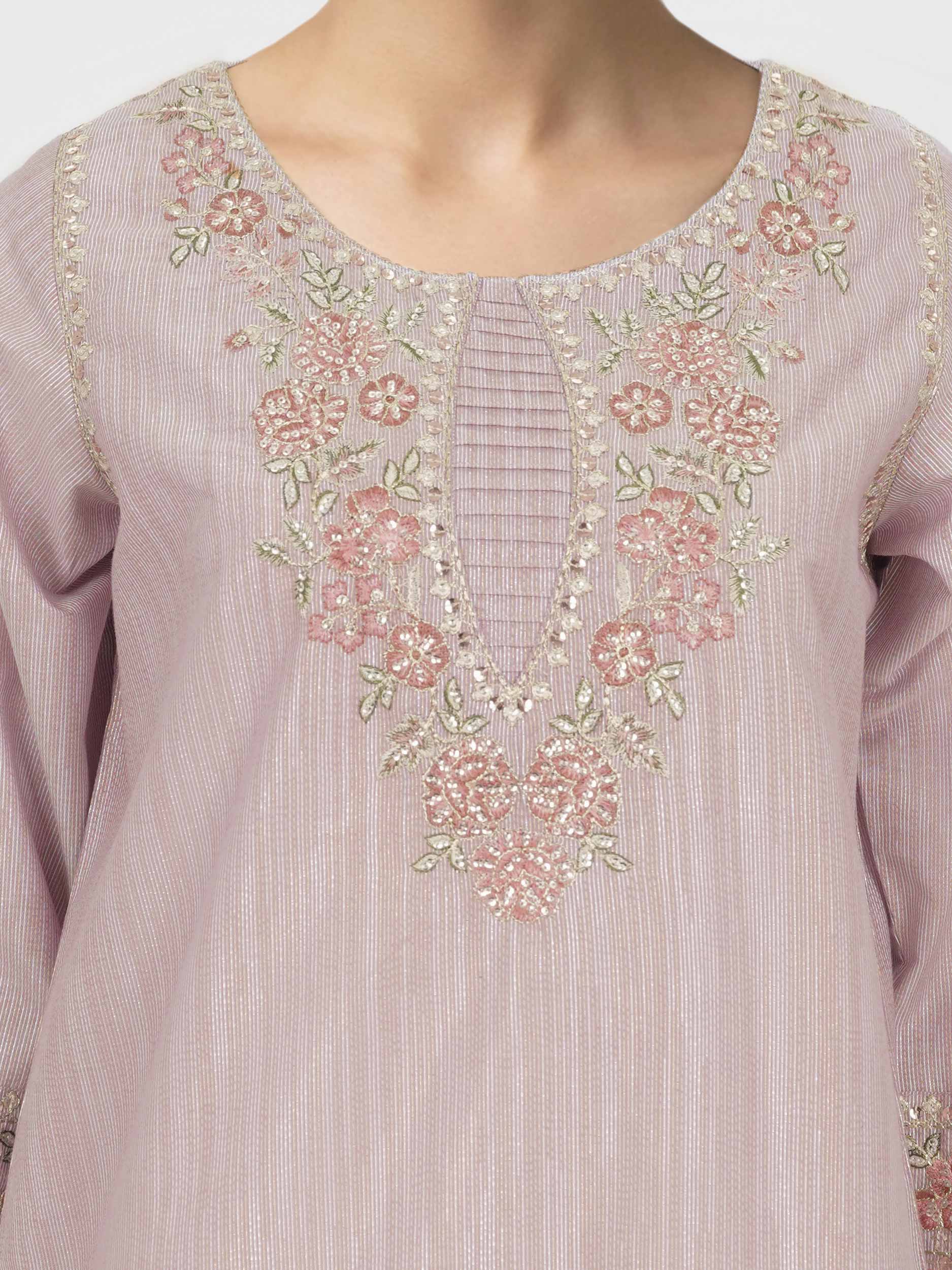 2 Piece Lawn Zari Suit- Embroidered (Pret) - Image 4