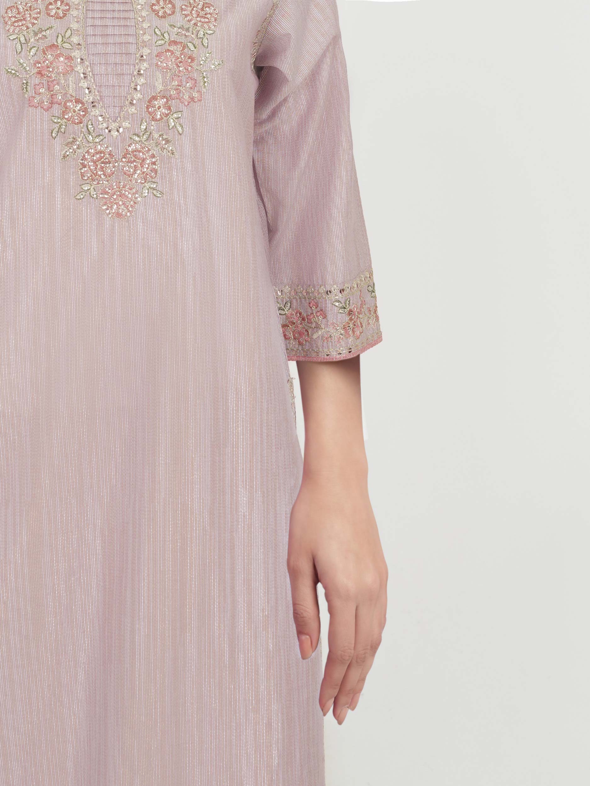 2 Piece Lawn Zari Suit- Embroidered (Pret) - Image 5