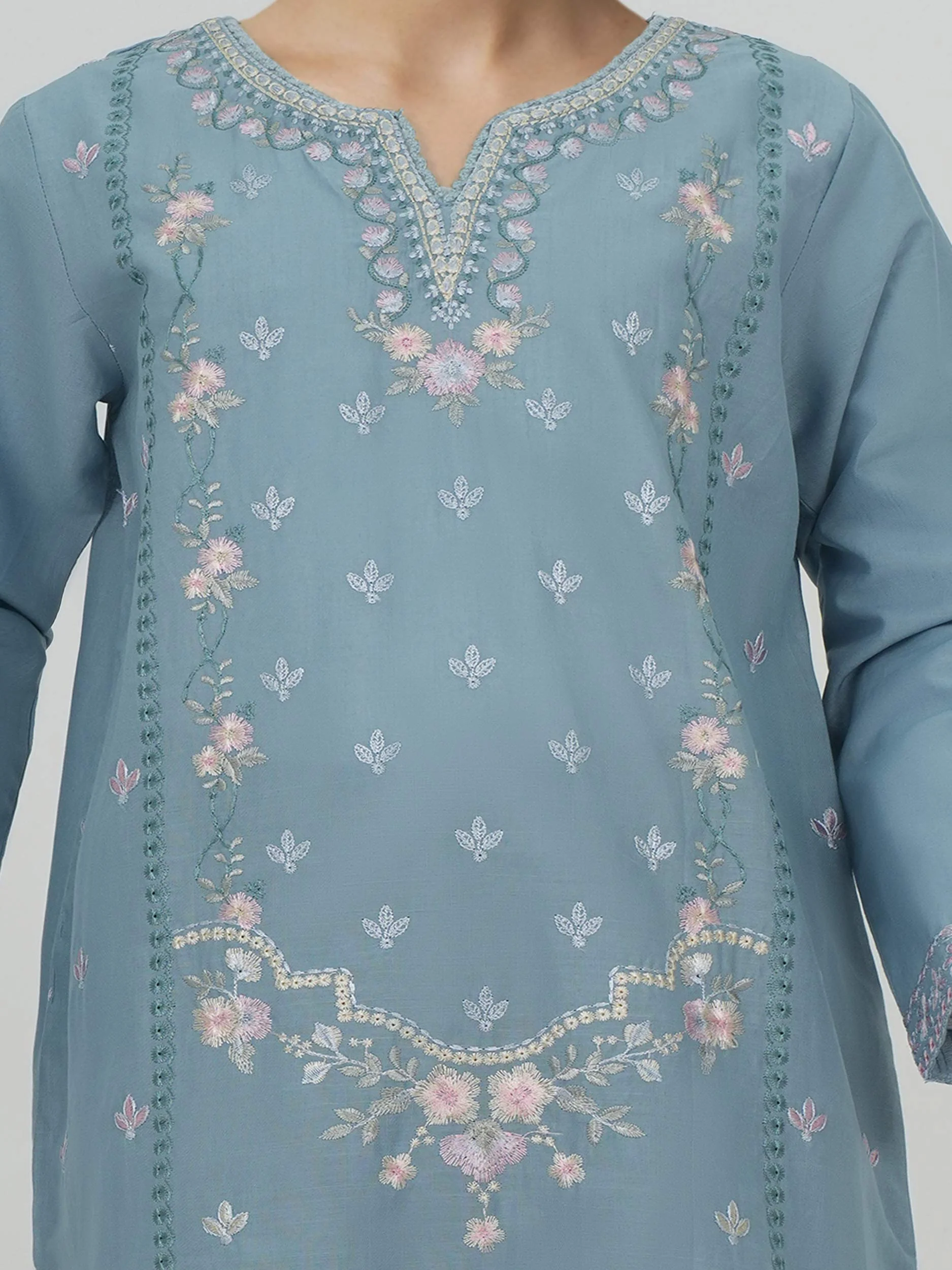 2 Piece Lawn Slub Suit- Embroidered (Pret) - Image 4