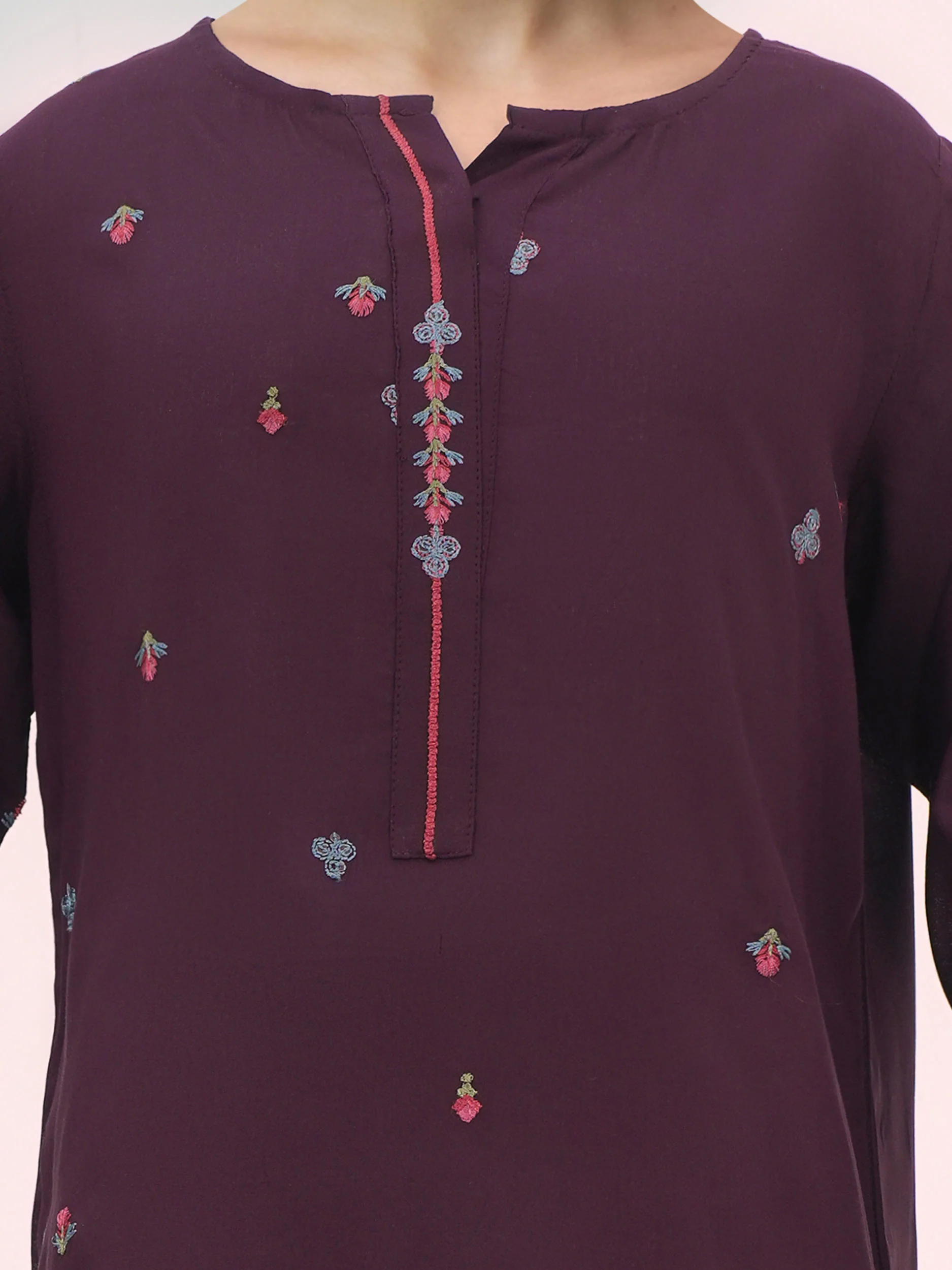 2 Piece Viscose Lawn Suit - Embroidered (Pret) - Image 4