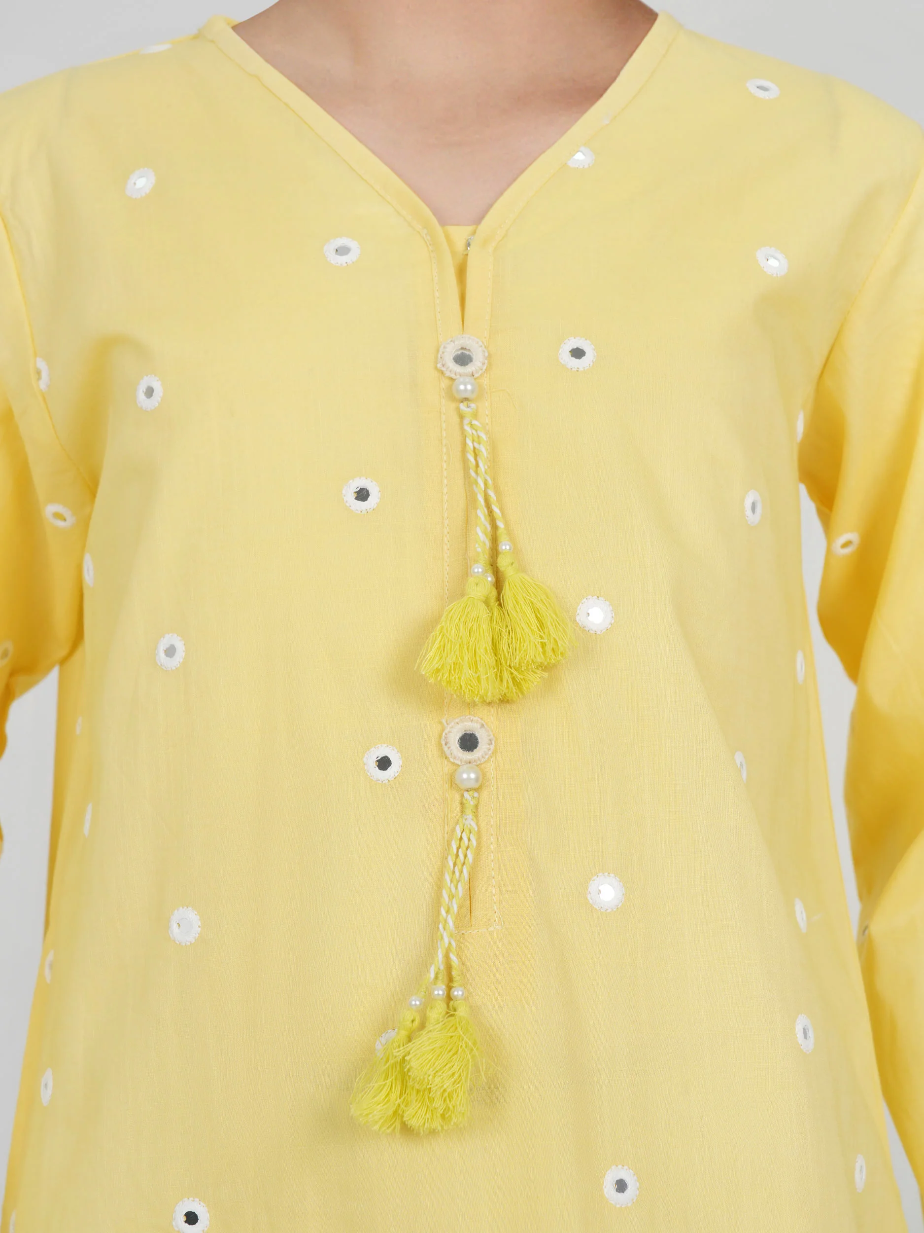 2 Piece Lawn Slub Suit- Embroidered (Pret) - Image 4