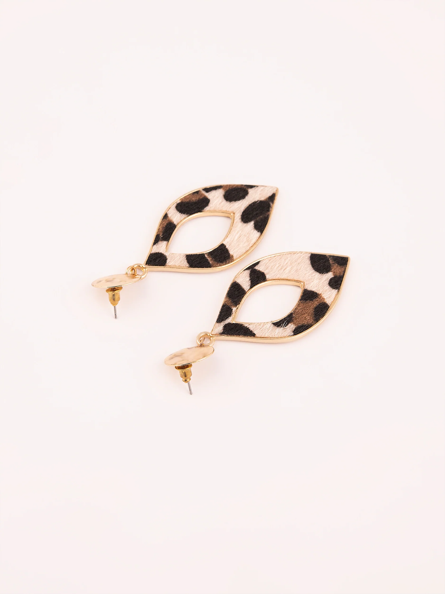 Animal Pattern Drop Earrings - Image 3