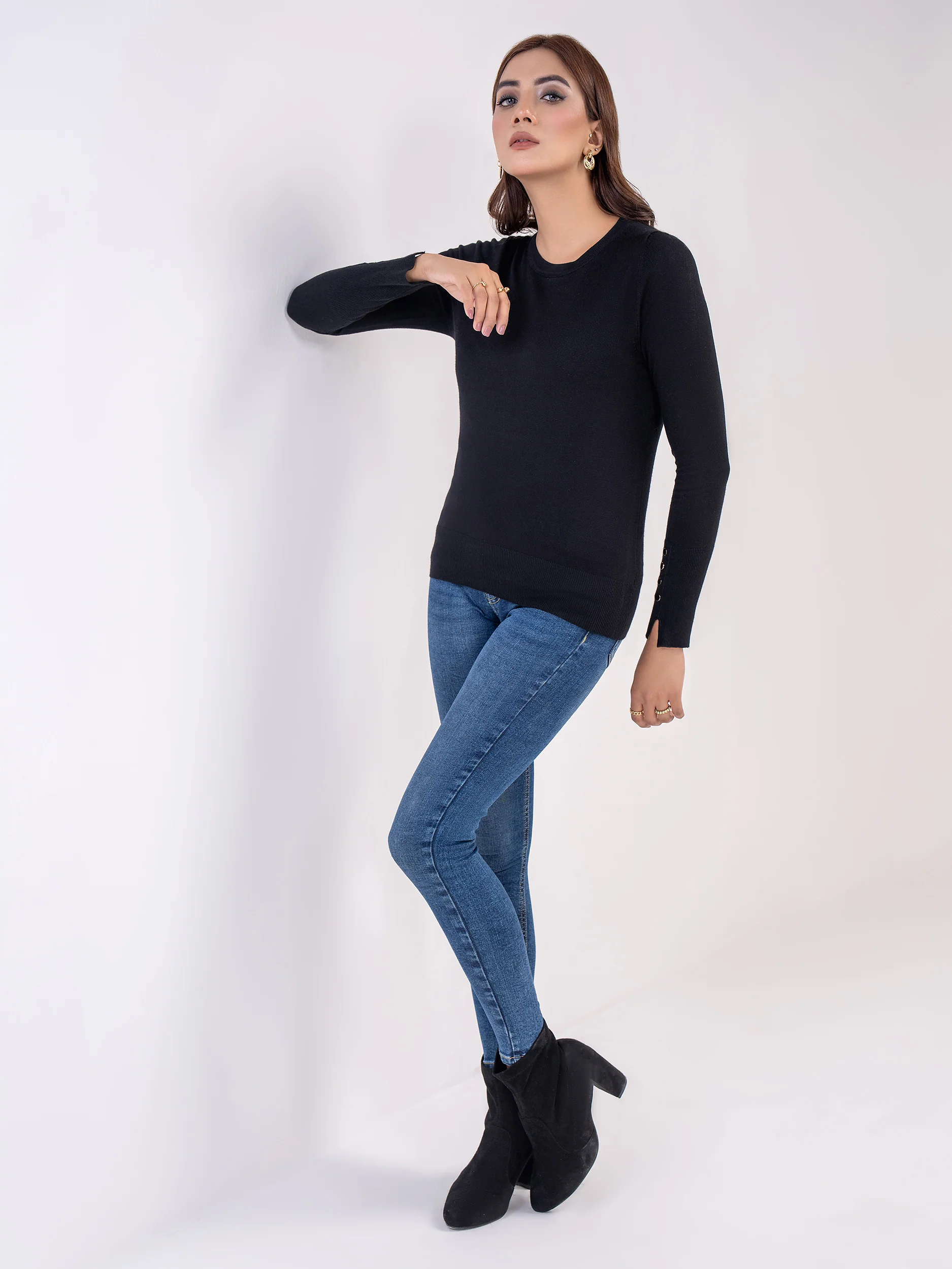 Classic Sweater - Image 4