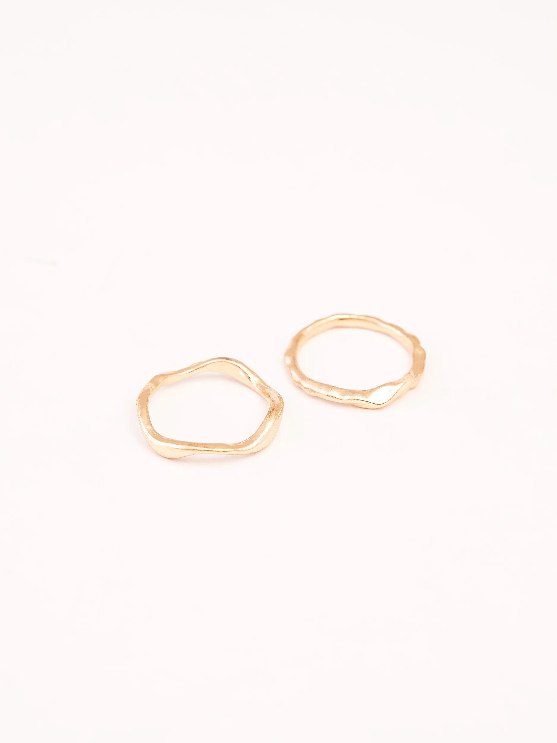 Golden Metallic Ring Set - Image 4
