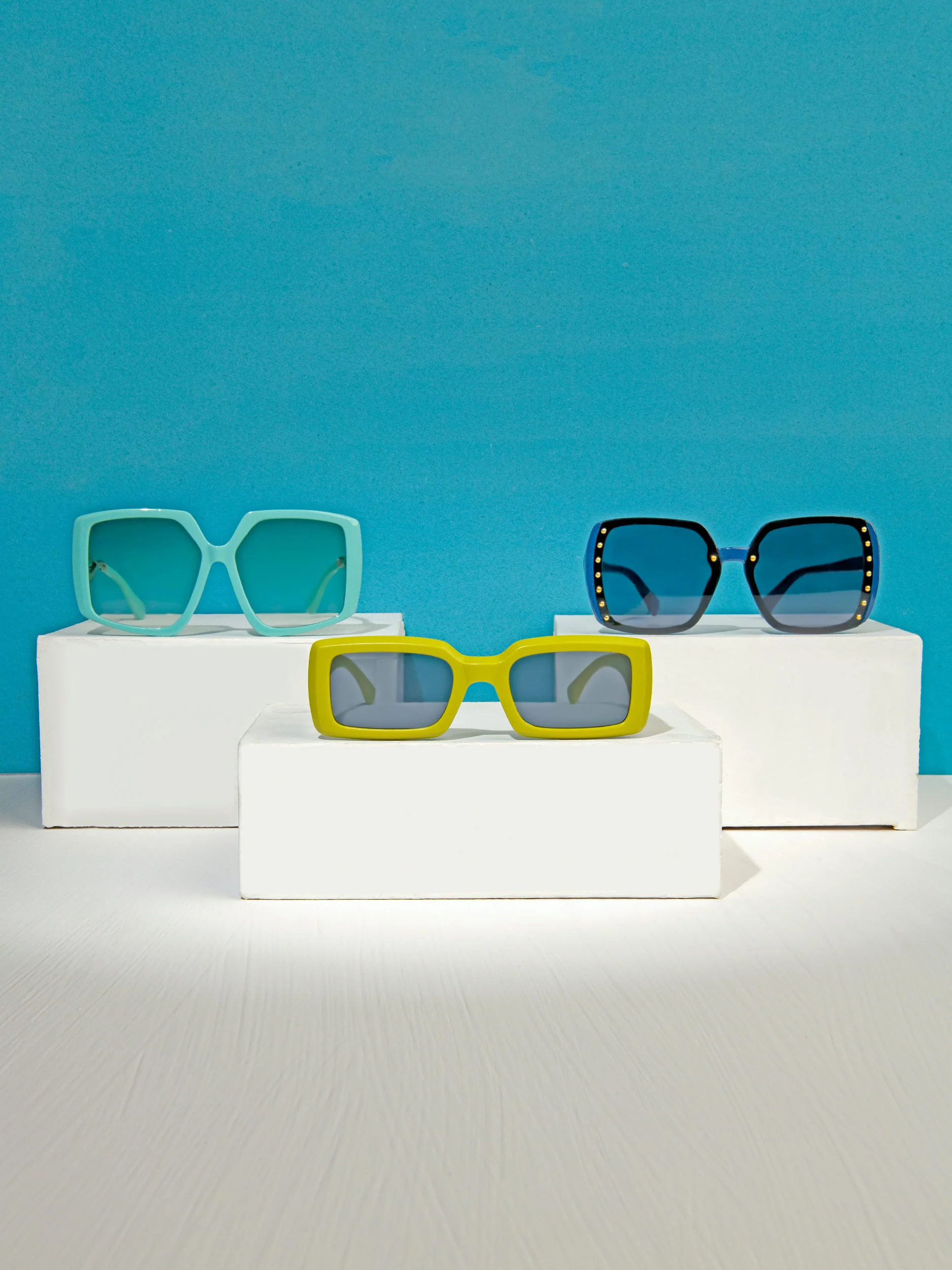 Groovy Sunglasses - Image 5