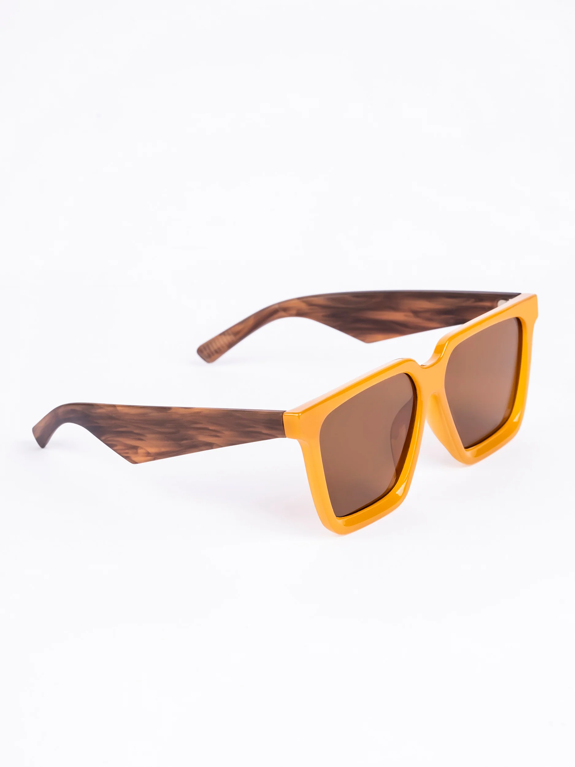 Classic Sunglasses - Image 2