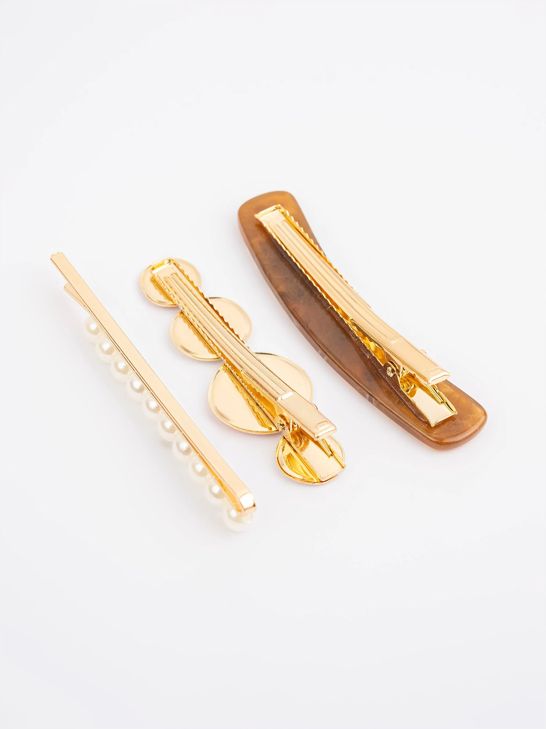 Sleek Hair Clips - Image 4