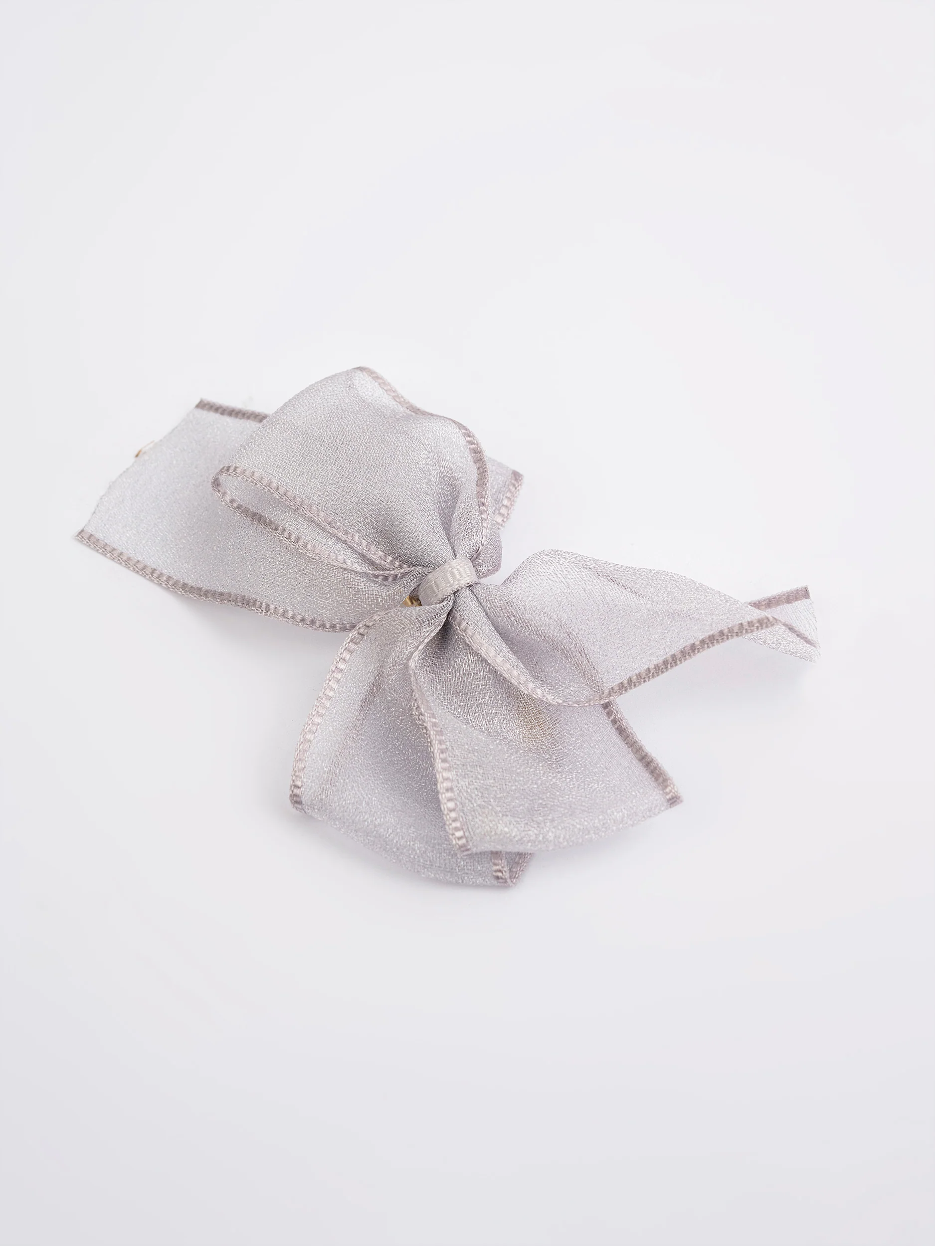 Bow With Heart Hair Clips - Image 3