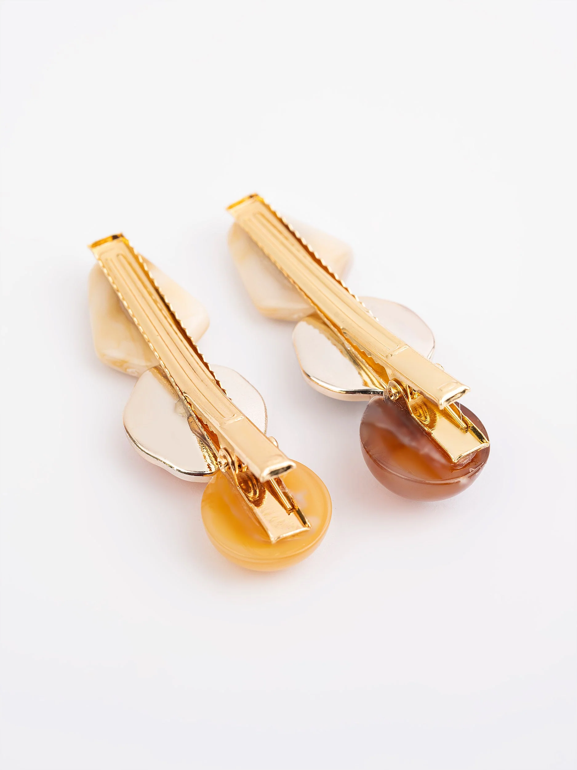 Abstract hair Clips - Image 4