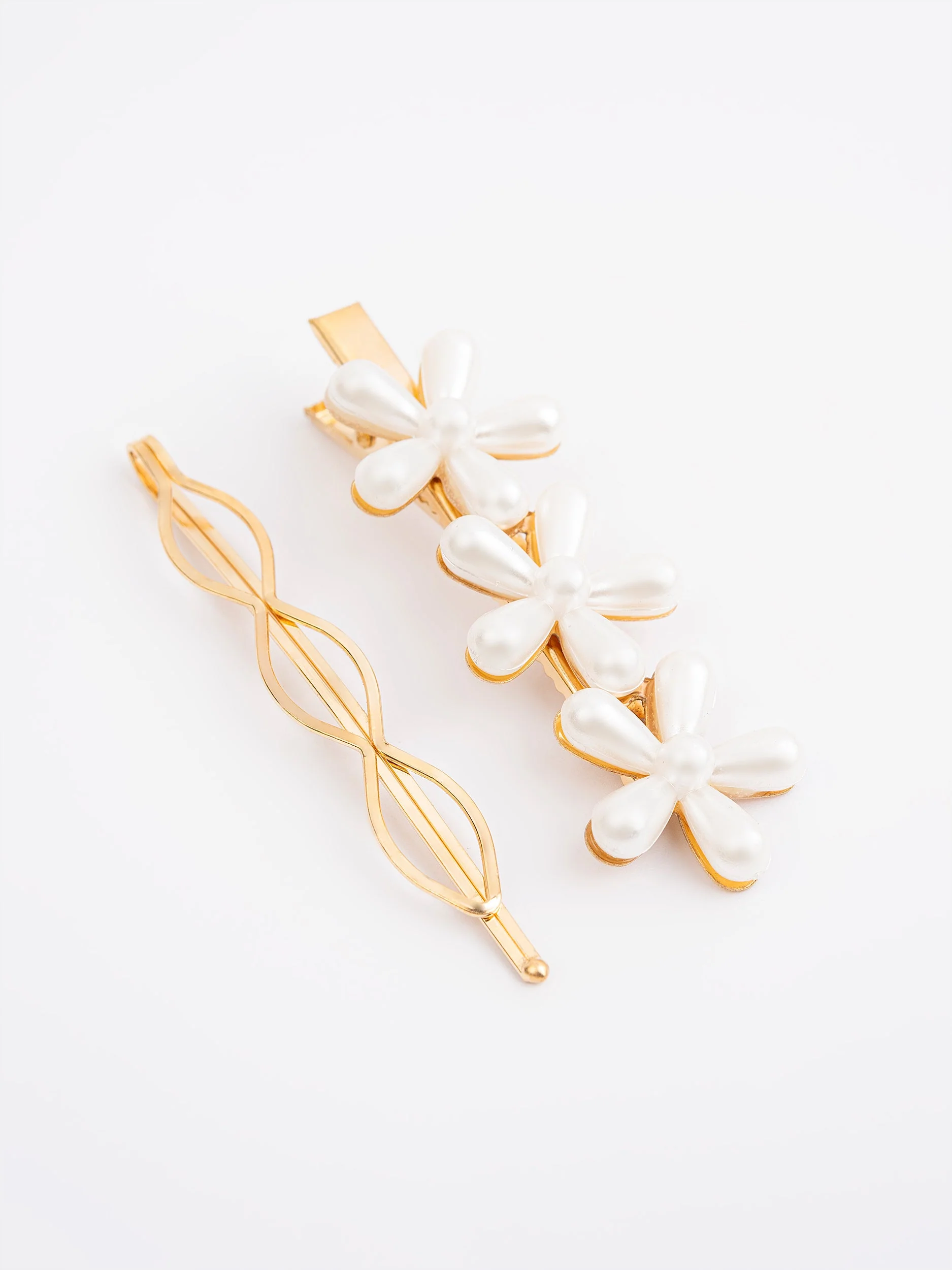 Chic Hair Clips - Image 2
