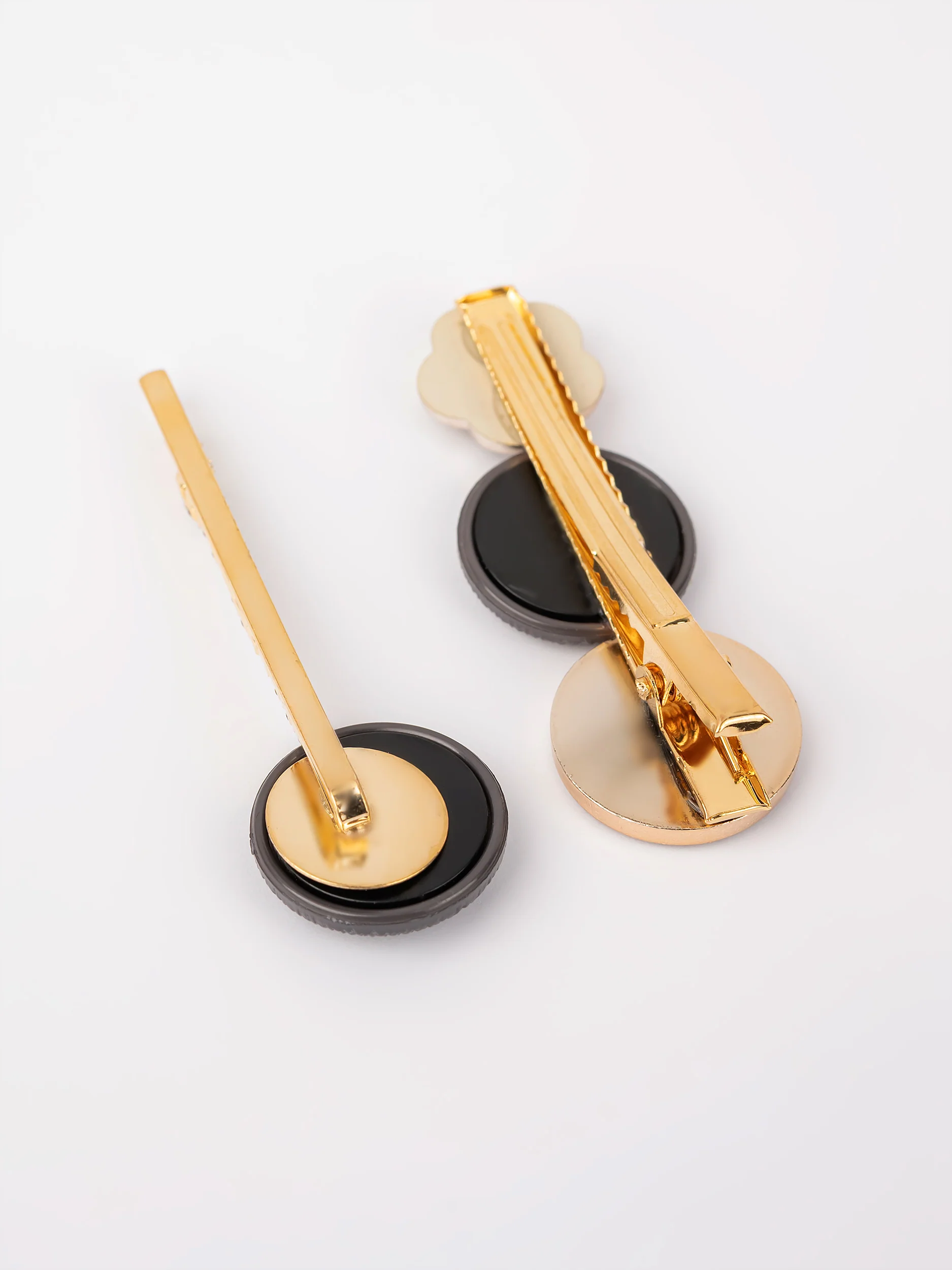 Buttoned Hiar Clips - Image 4