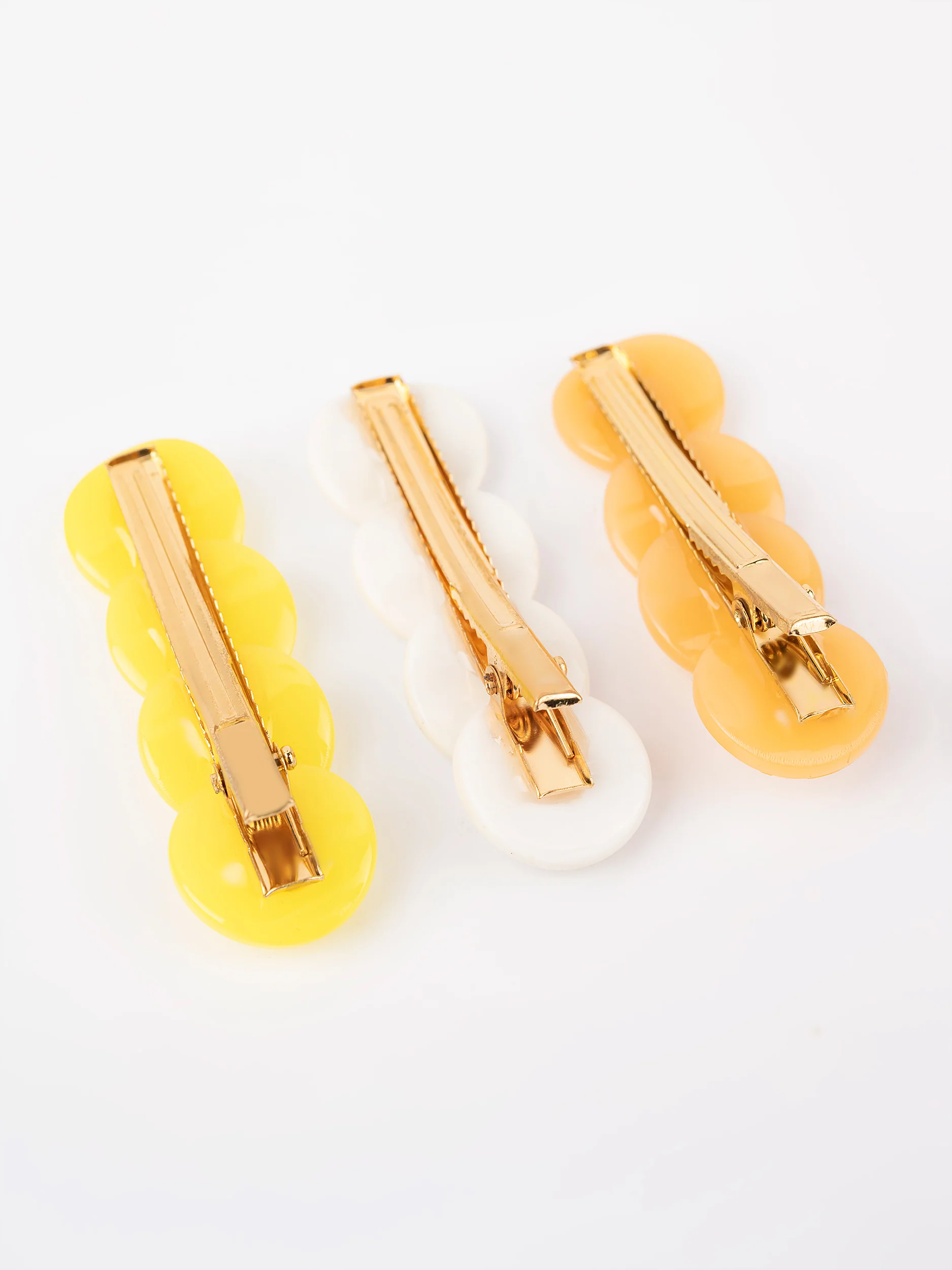 Circular Patterned Hair Clips - Image 3
