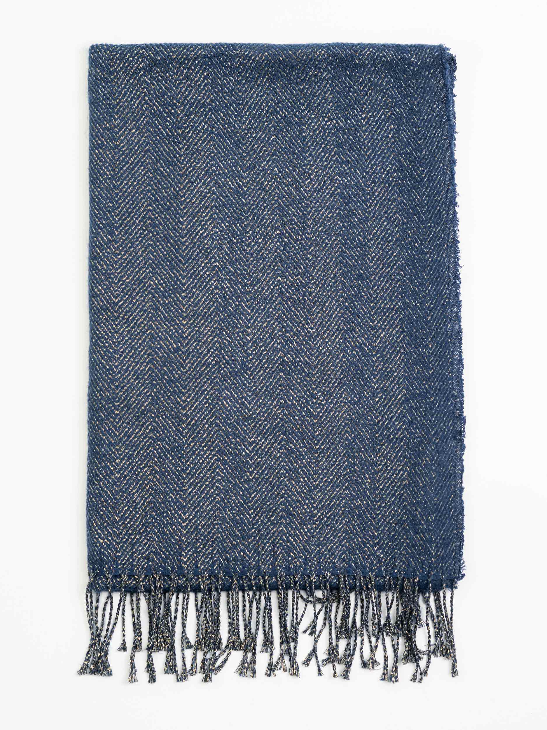 Blingy Woolen Shawl - Image 3