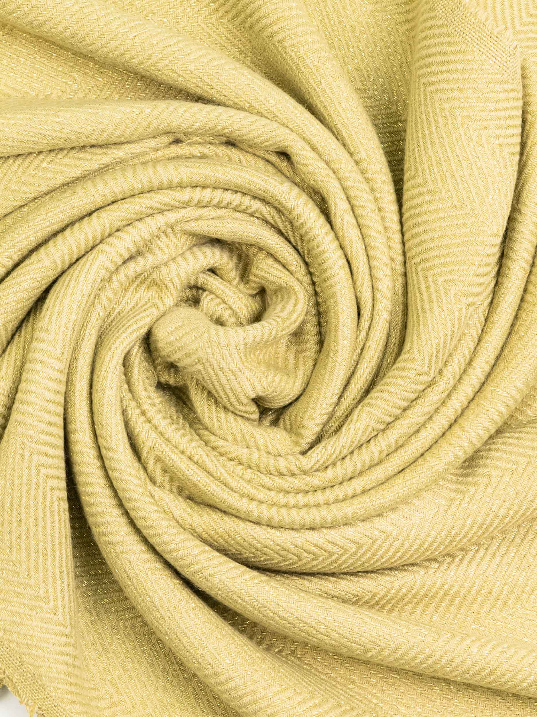Blingy Woolen Shawl - Image 4