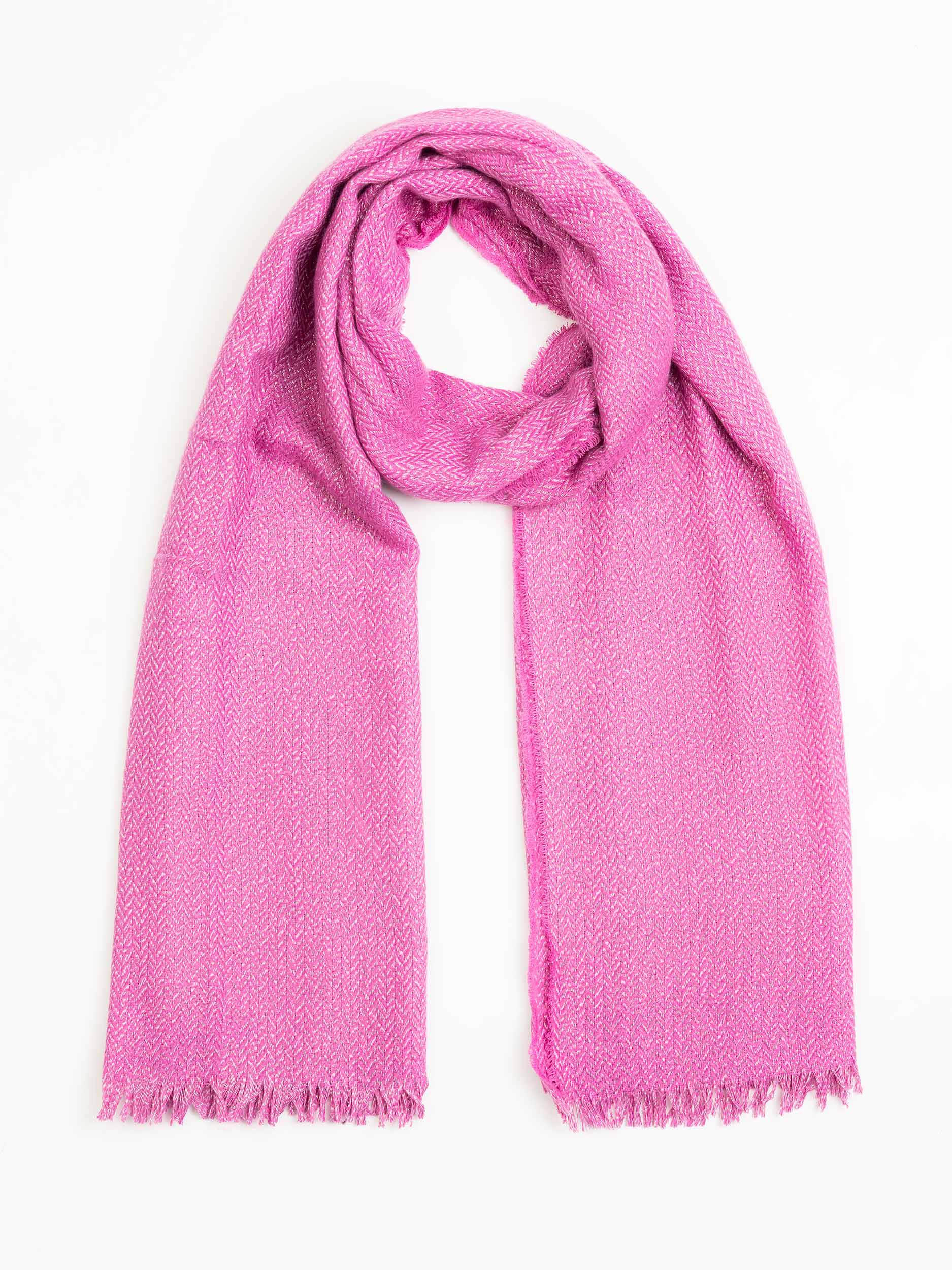 Blingy Woolen Shawl - Image 4