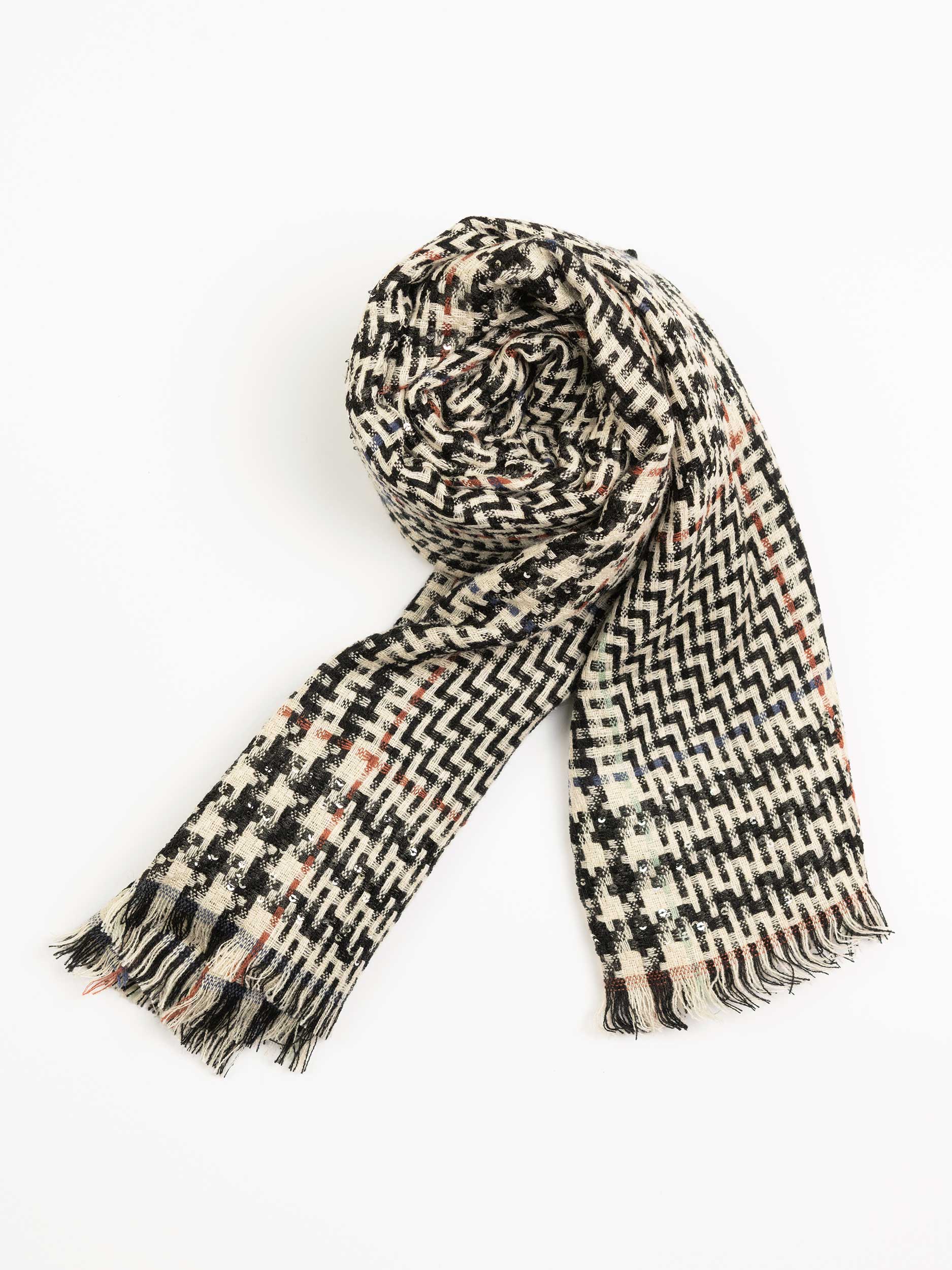 Patterend Woolen Shawl - Image 2