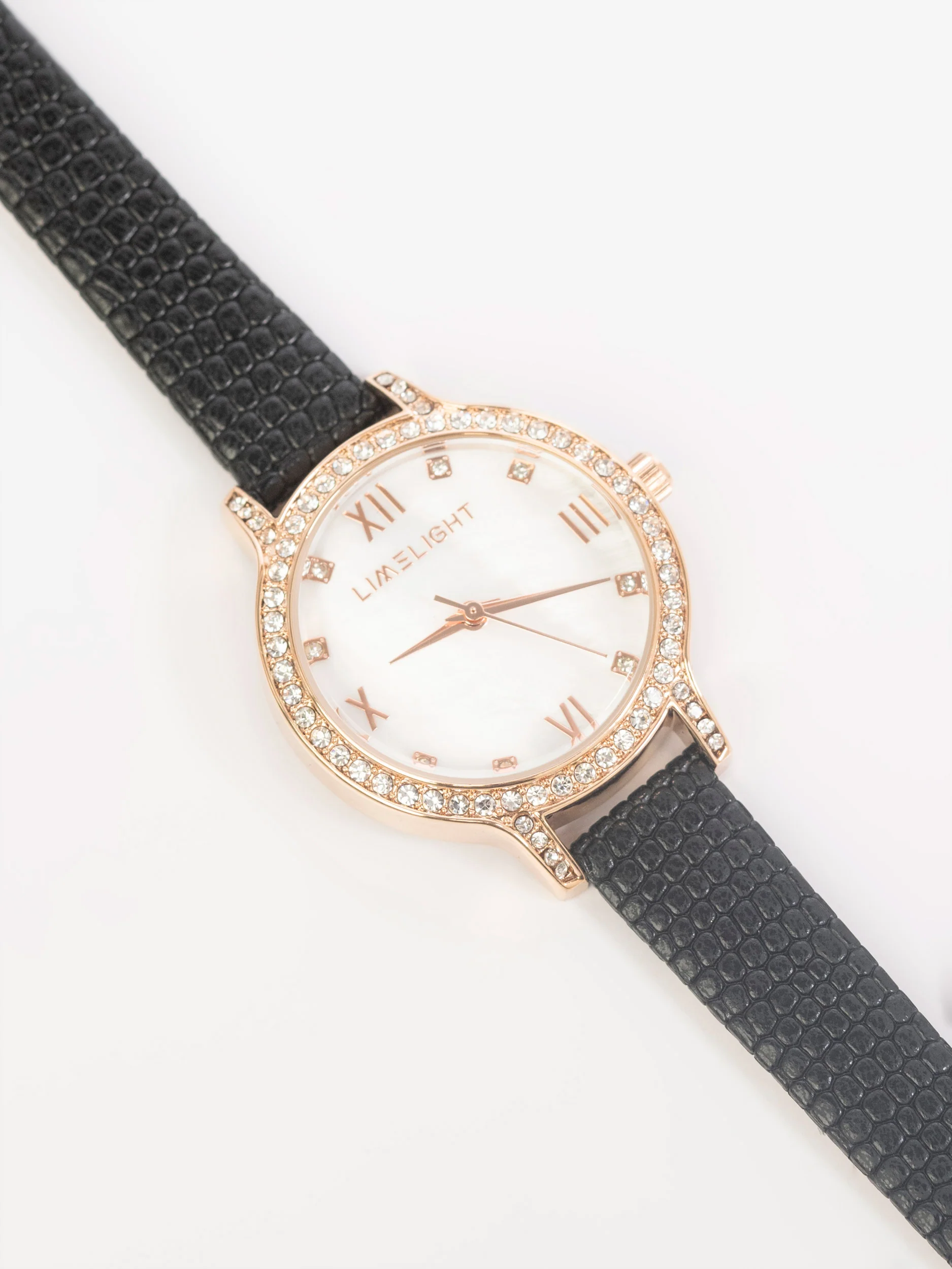 Classic Roman Watch - Image 4