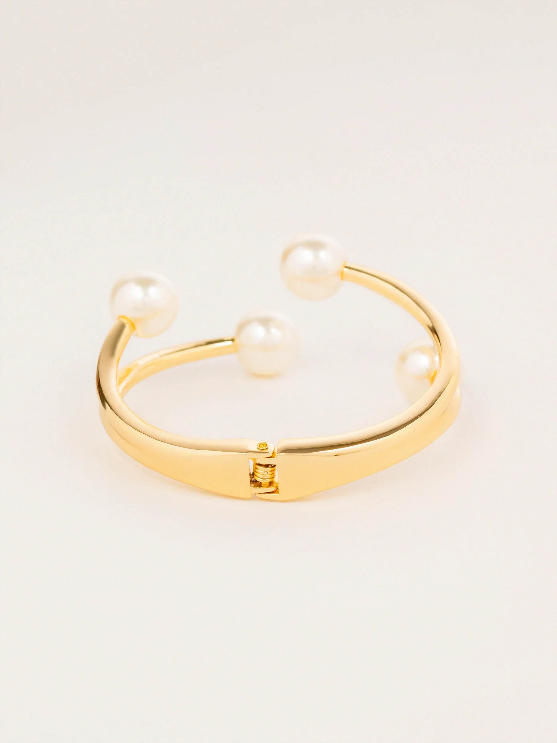 Pearl Open Bracelet - Image 4