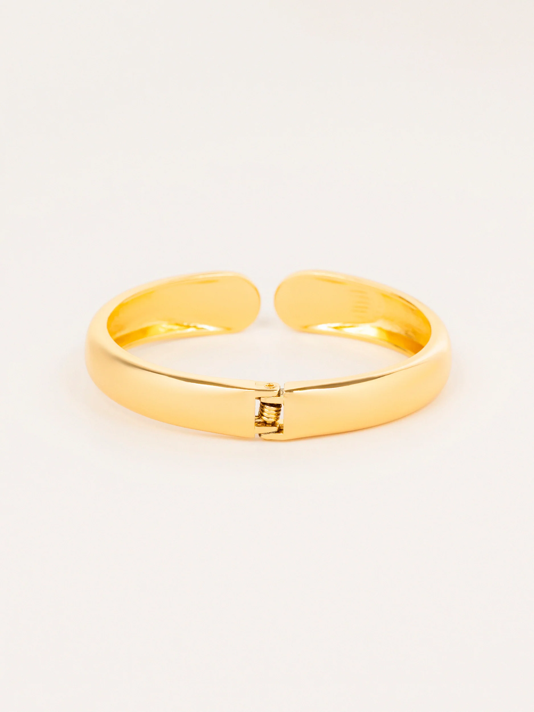 Minimalist Smooth Bracelet - Image 4