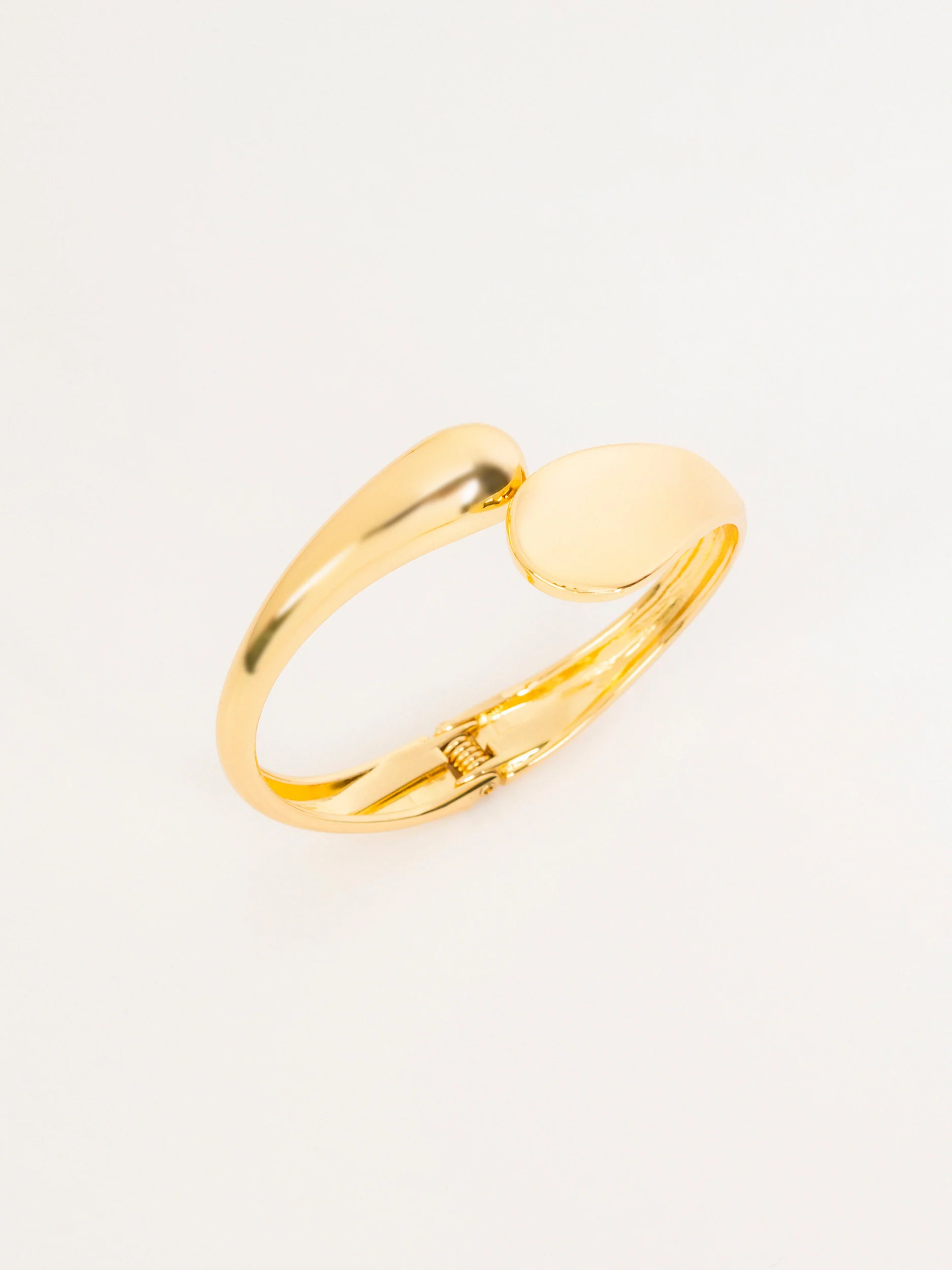 Sculptural Overlap Bracelet - Image 2