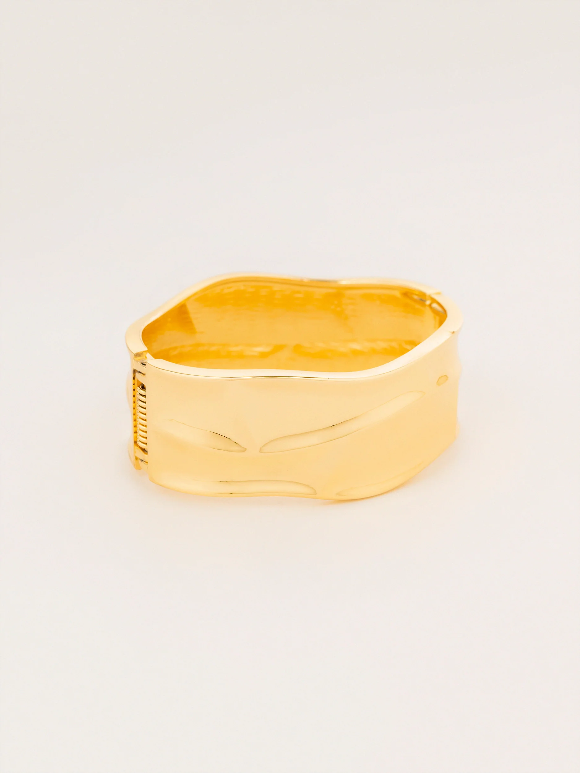 Wavy Cuff Bracelet - Image 3