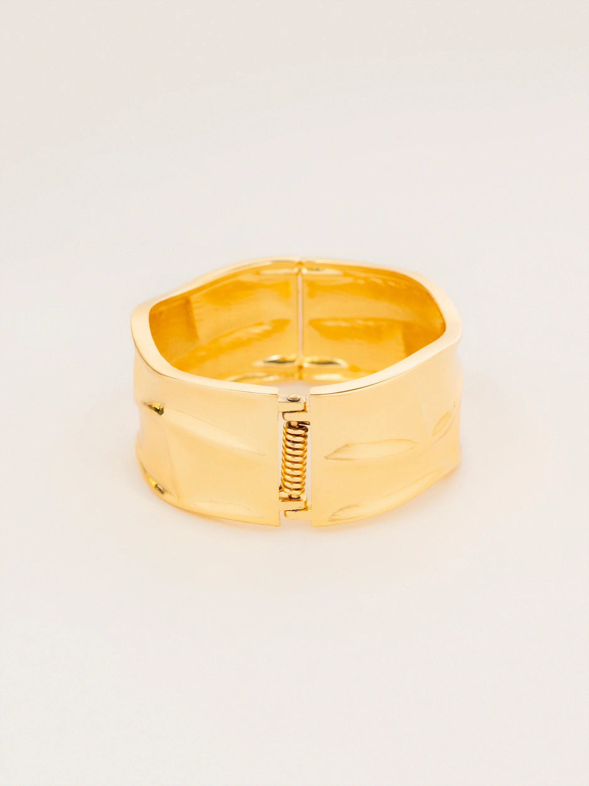 Wavy Cuff Bracelet - Image 4