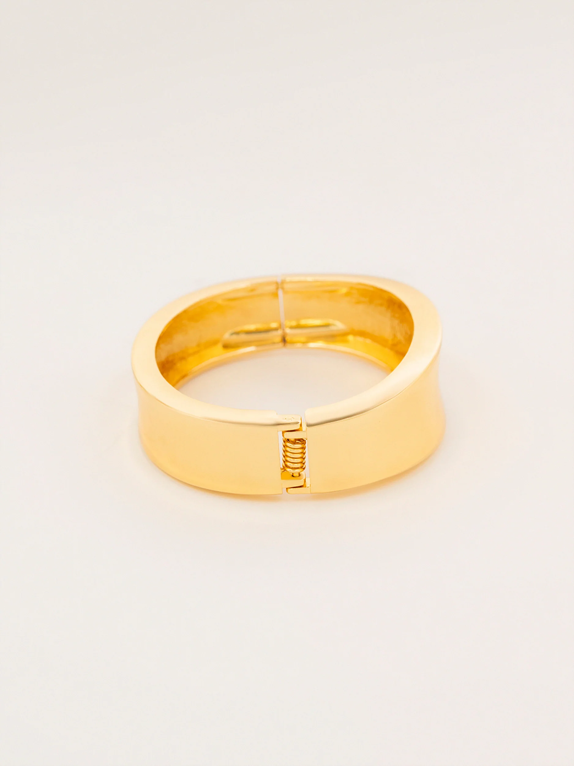 Sleek Wide Cuff Bracelet - Image 4