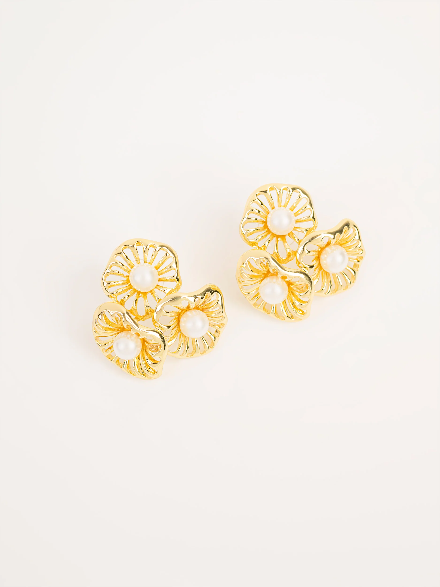 Floral Pearl Earrings - Image 2