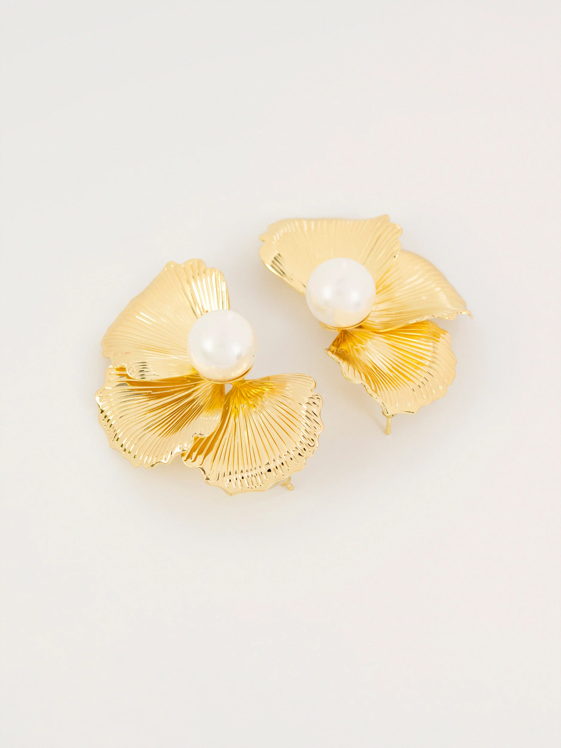 Floral Pearl Studs - Image 2
