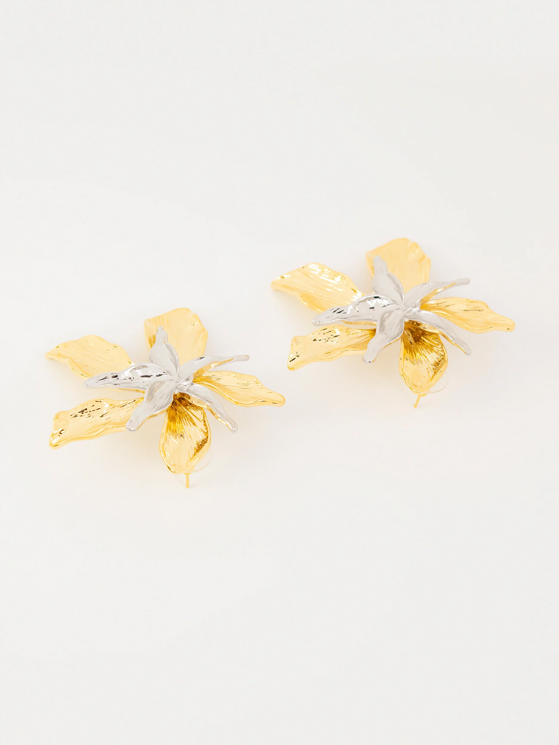 Floral Bloom Earrings - Image 2