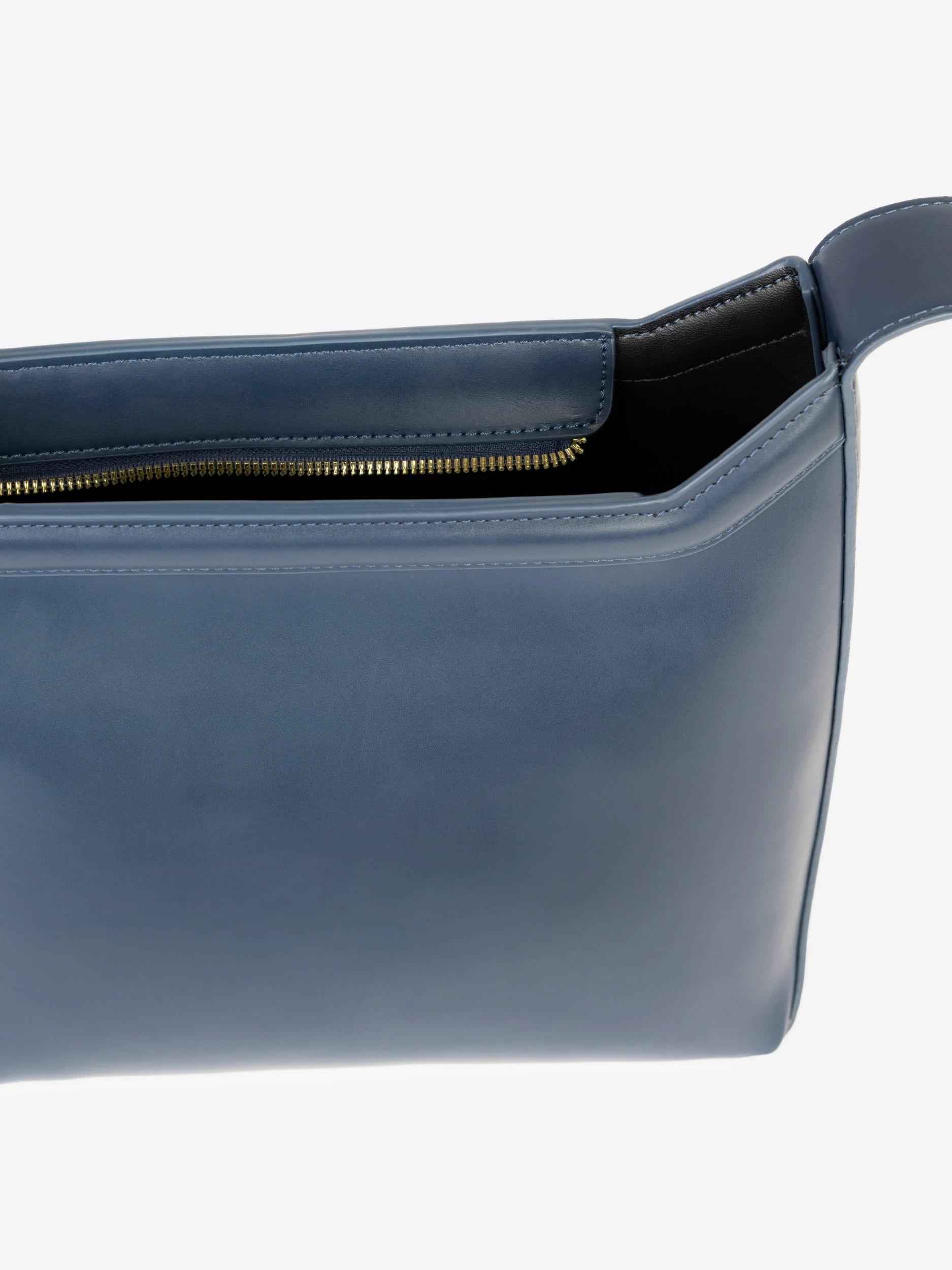 Classic Handbag - Image 3