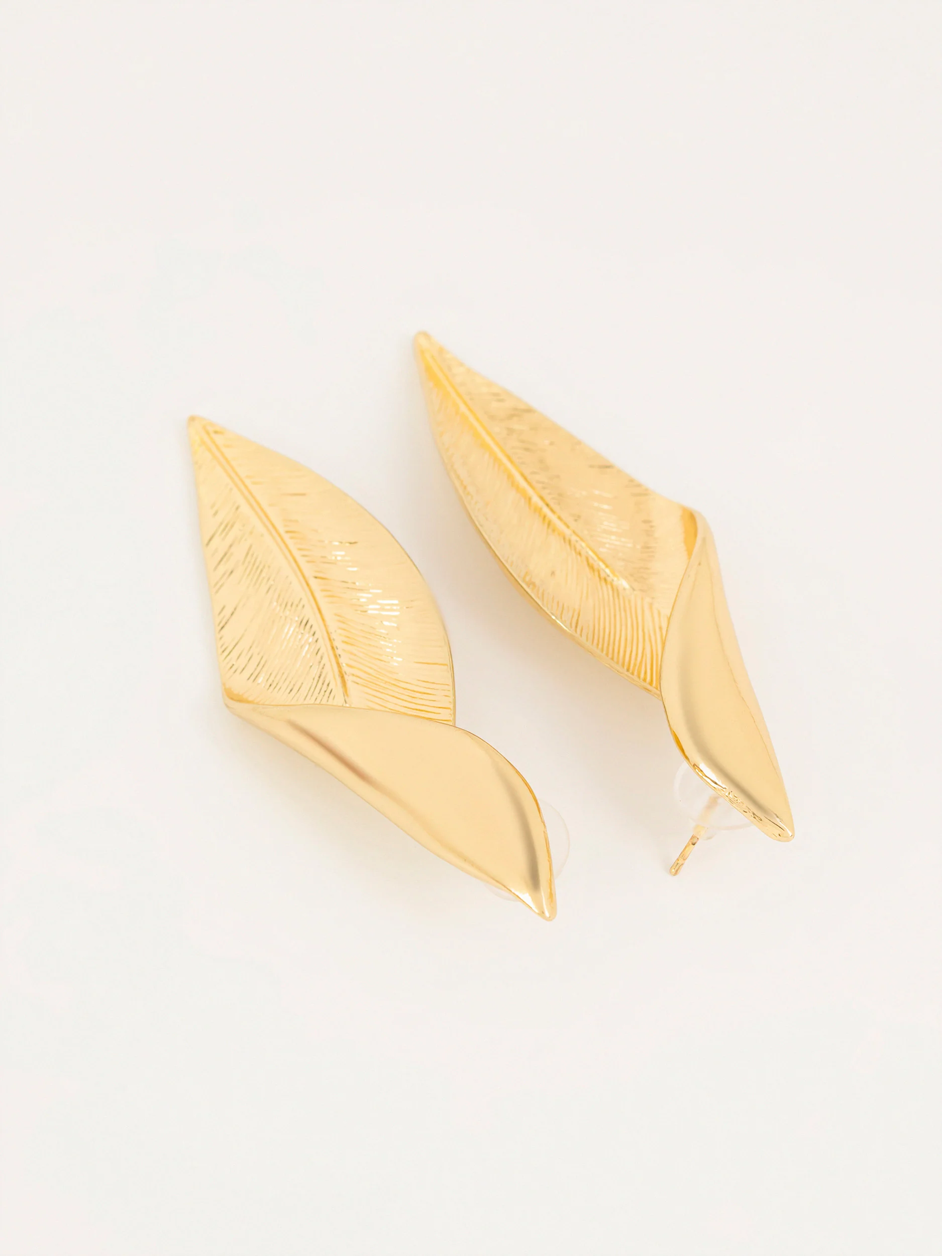 Curve Leaf Earrings - Image 2