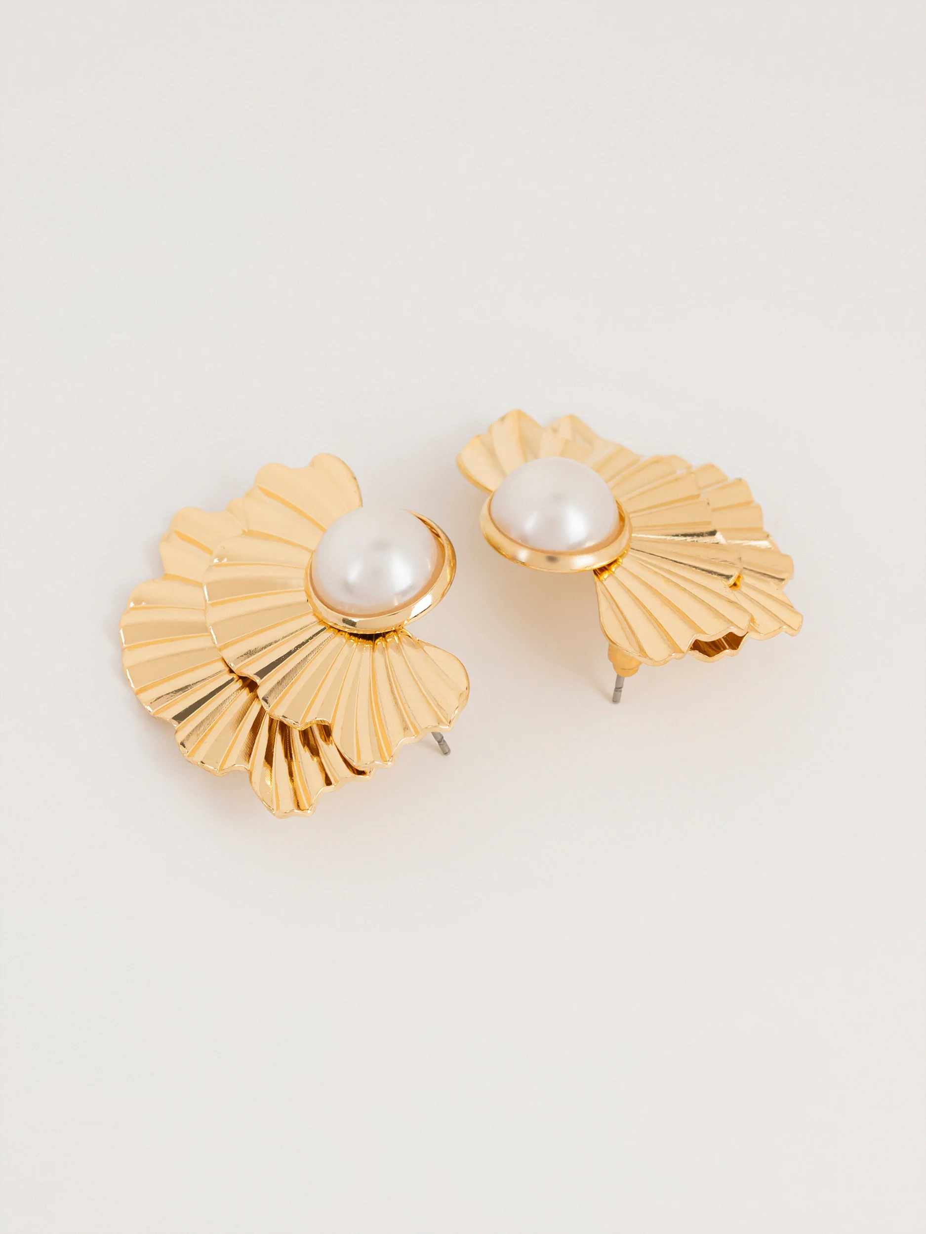Floral Pearl Earrings - Image 2