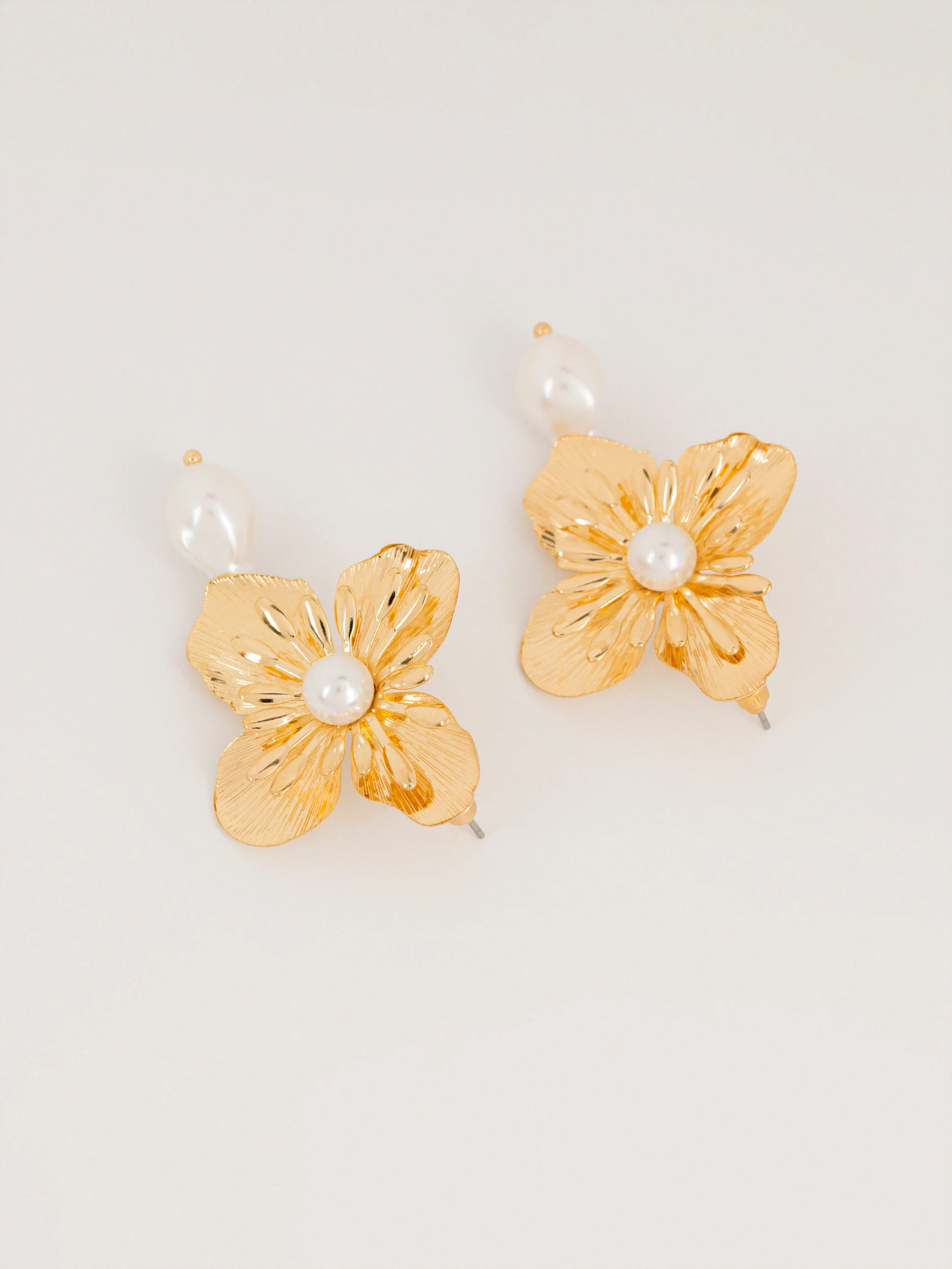 Floral Pearl Earrings - Image 2