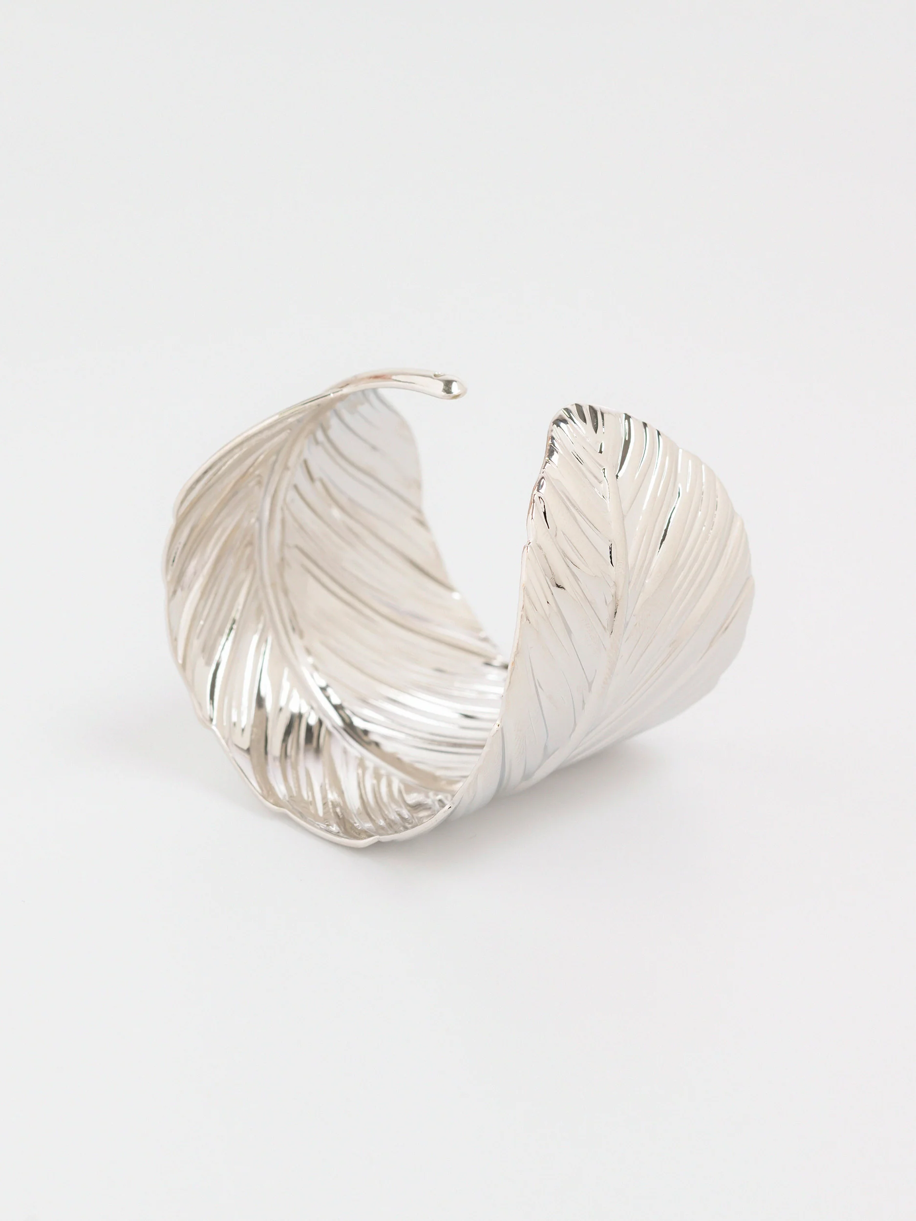 Leaf Cuff Bracelet - Image 4