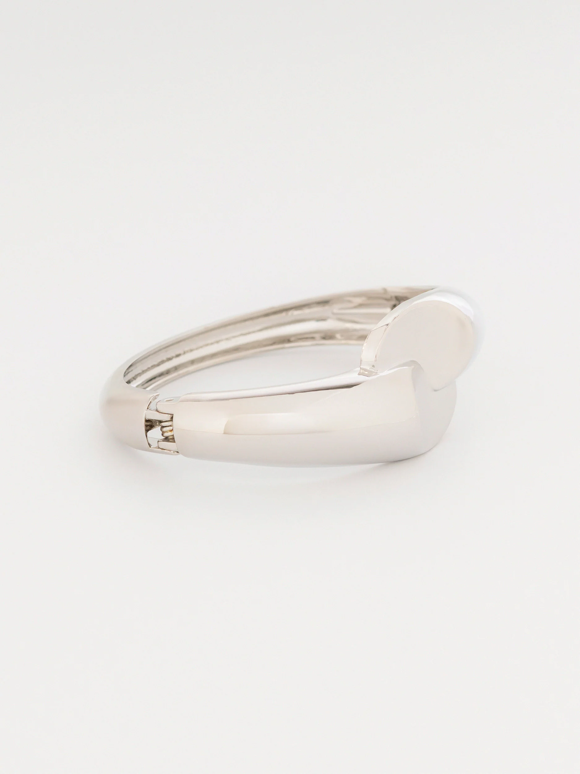 Heart Clasp Bracelet - Image 3