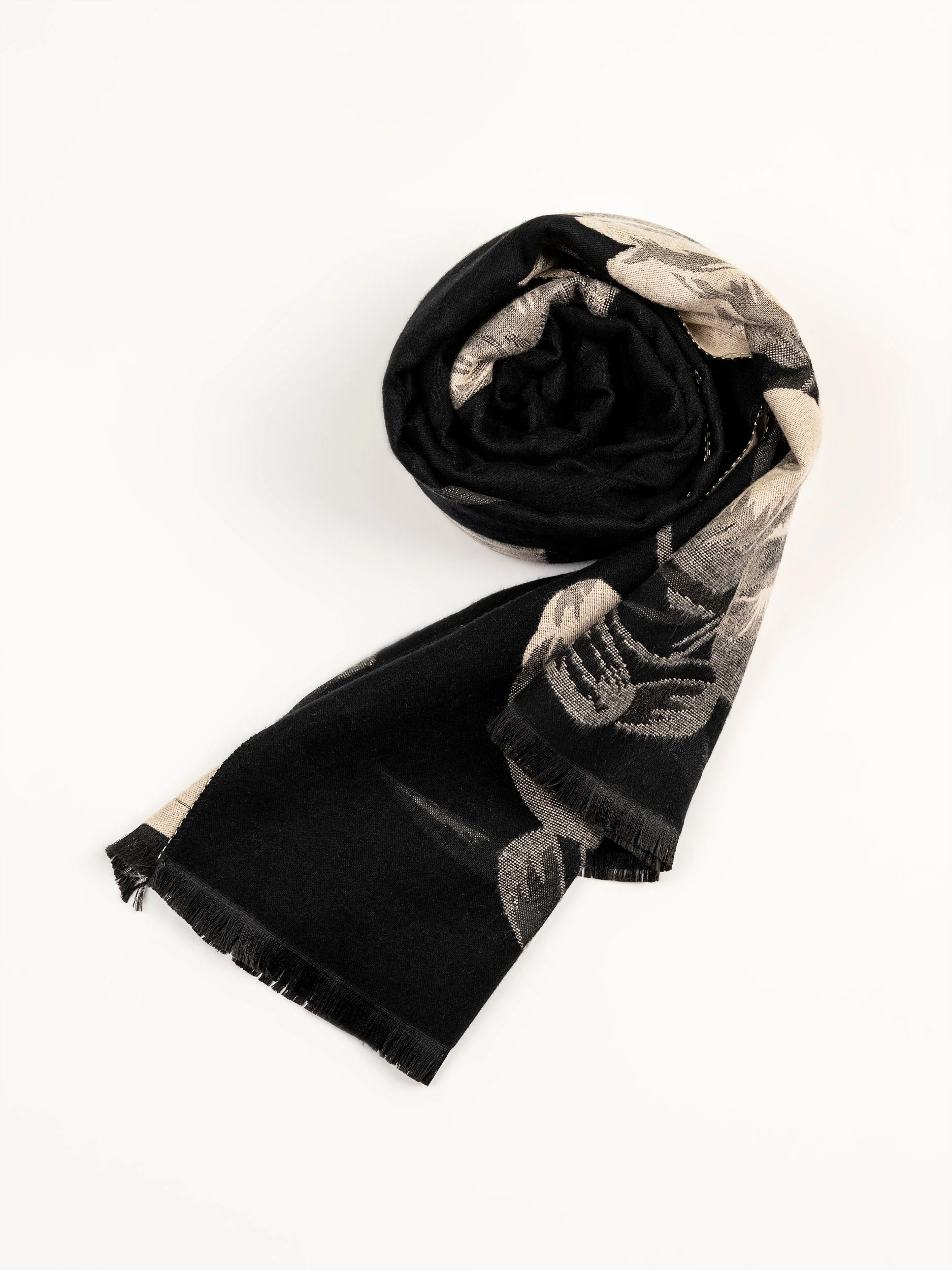 Woolen Shawl - Image 3