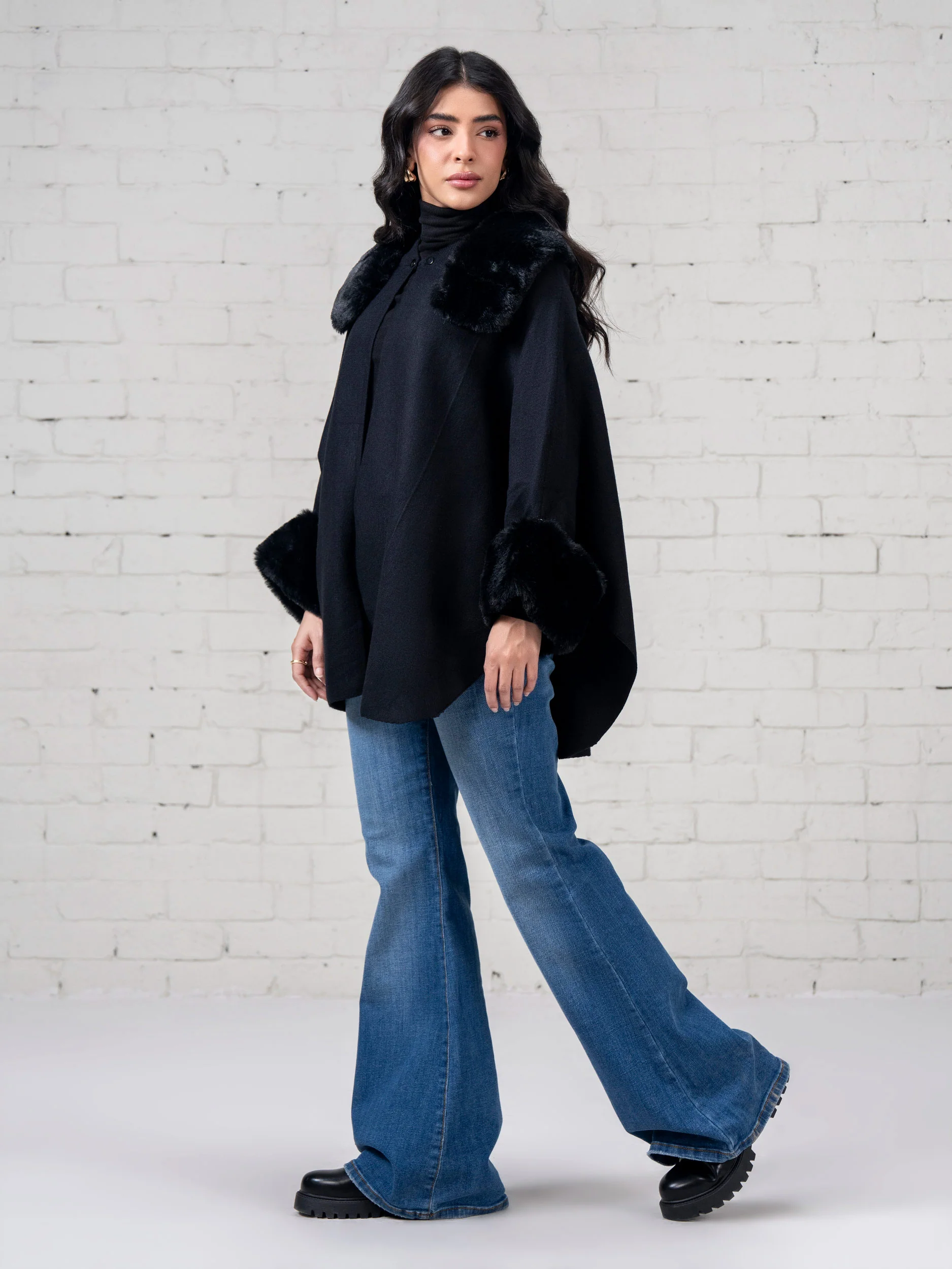 Knitted Cardigan - Image 2